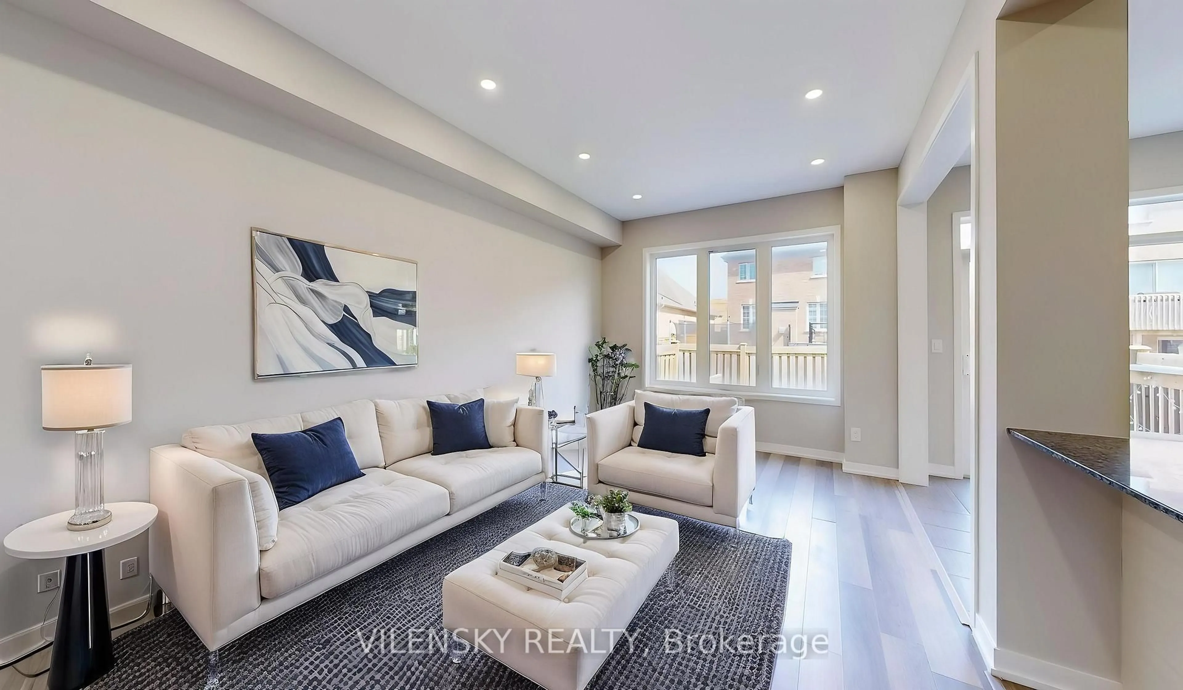 Living room with furniture, unknown for 128 Maguire Rd, Newmarket Ontario L3X 1B8