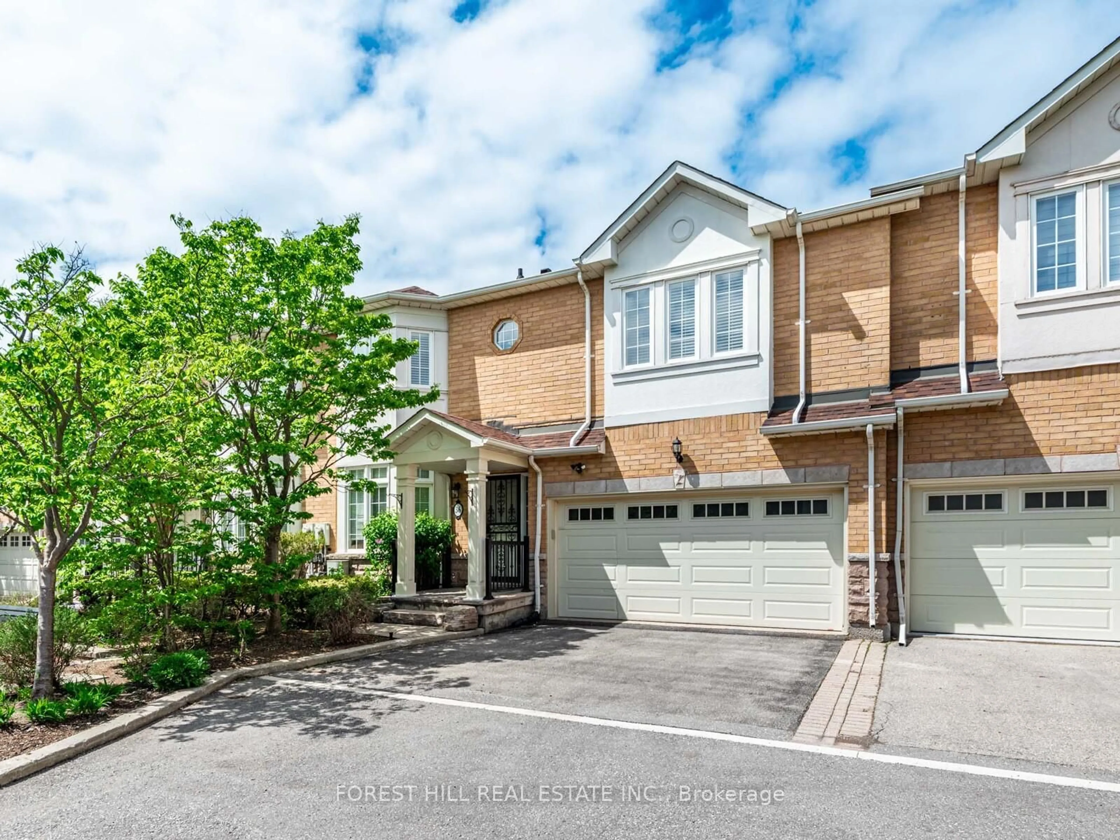 A pic from outside/outdoor area/front of a property/back of a property/a pic from drone, street for 603 Clark Ave #36, Vaughan Ontario L4J 8R2