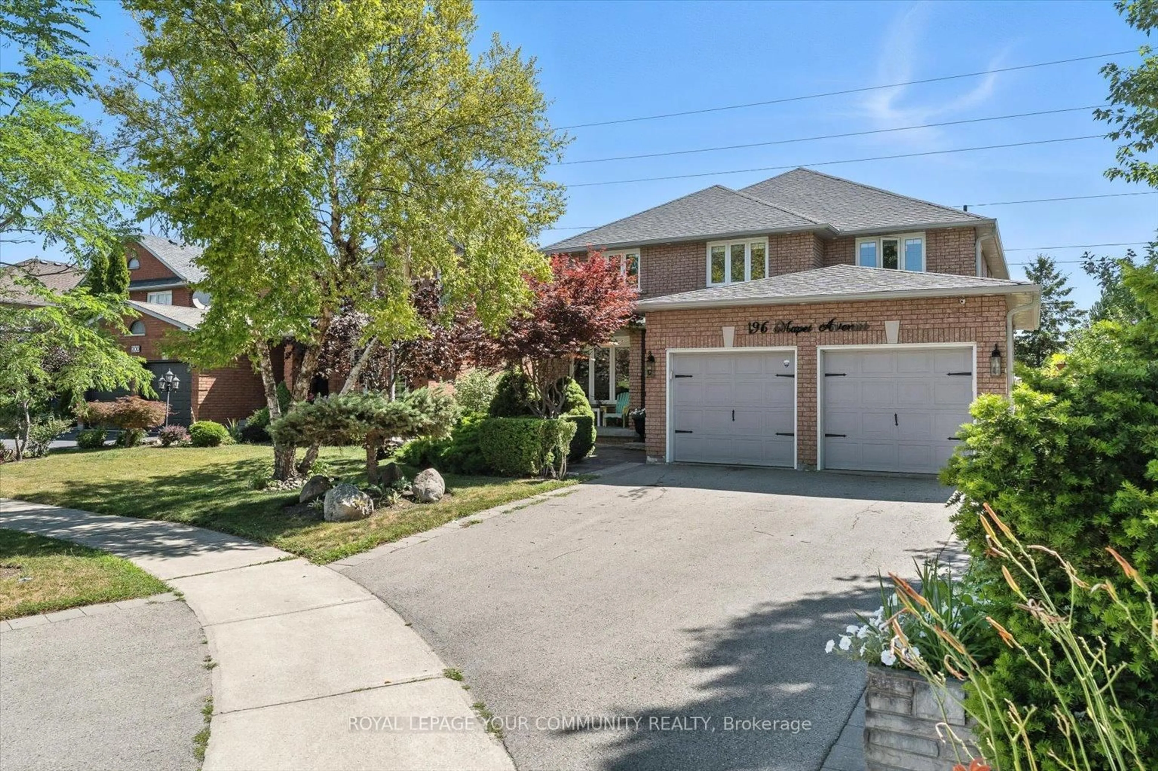 Home with brick exterior material, street for 196 Mapes Ave, Vaughan Ontario L4L 8R8