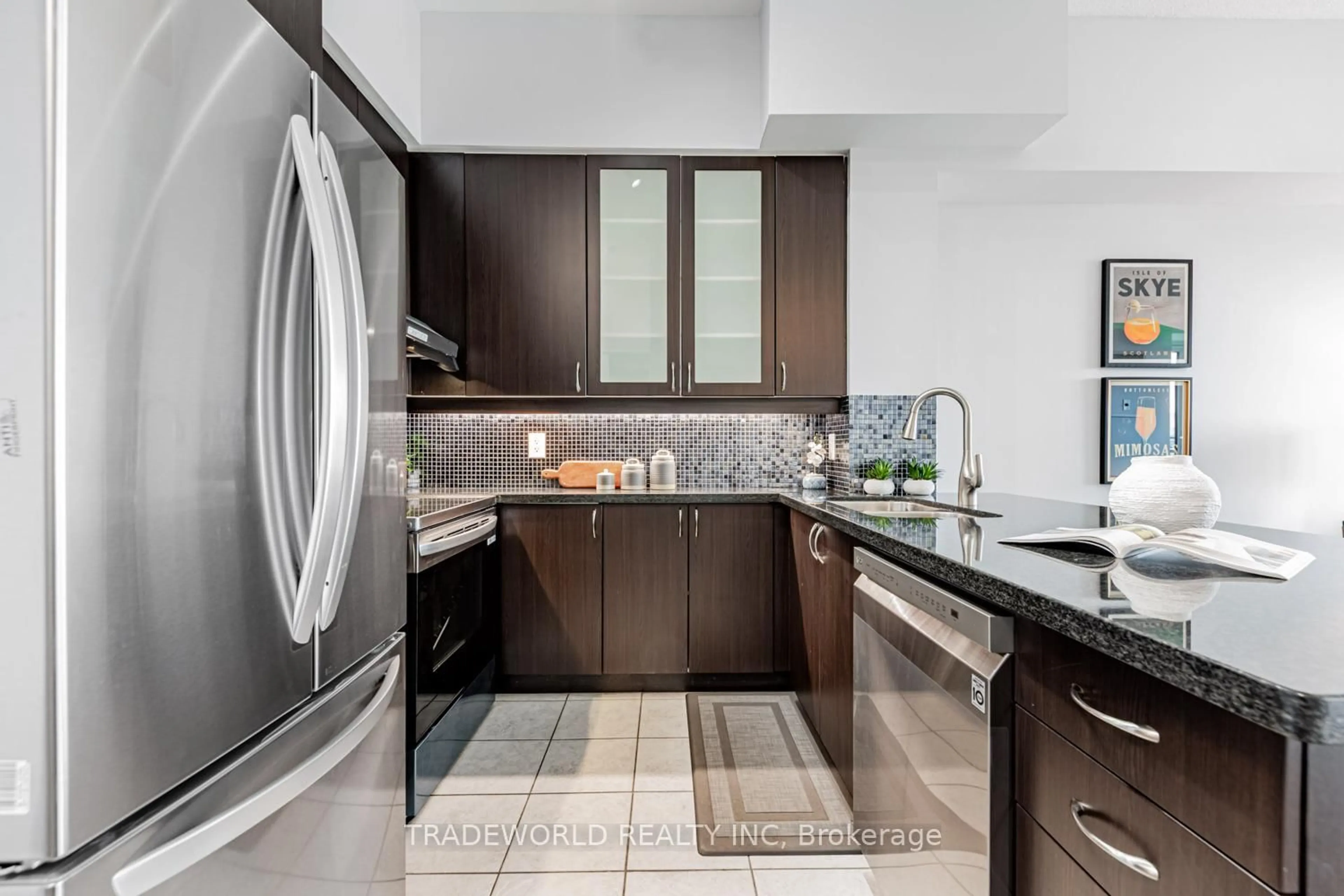 Contemporary kitchen, ceramic/tile floor for 39 Upper Duke Cres #707, Markham Ontario L6G 0B8