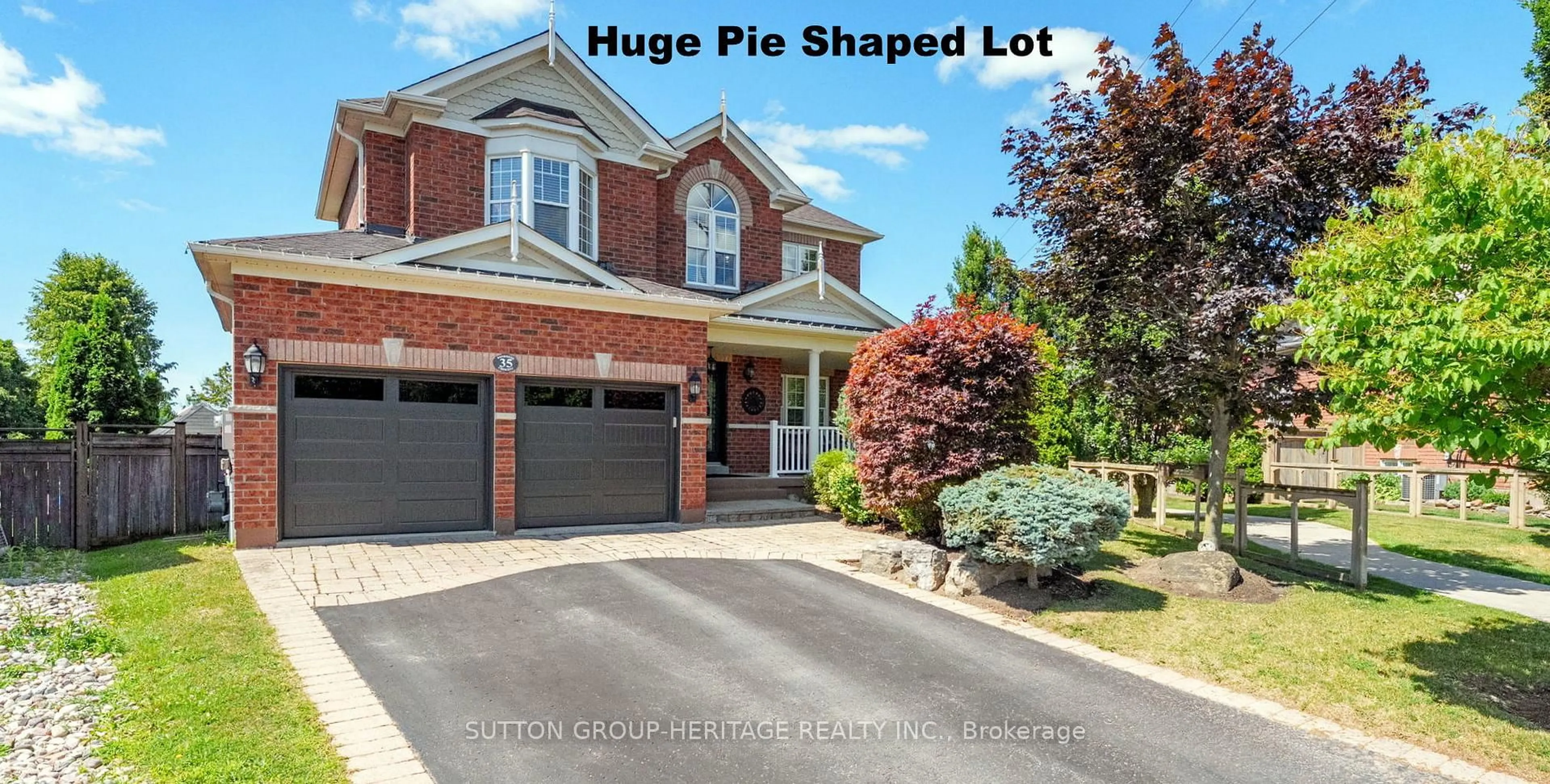 Unknown for 35 Pondmede Cres, Whitchurch-Stouffville Ontario L4A 0E2
