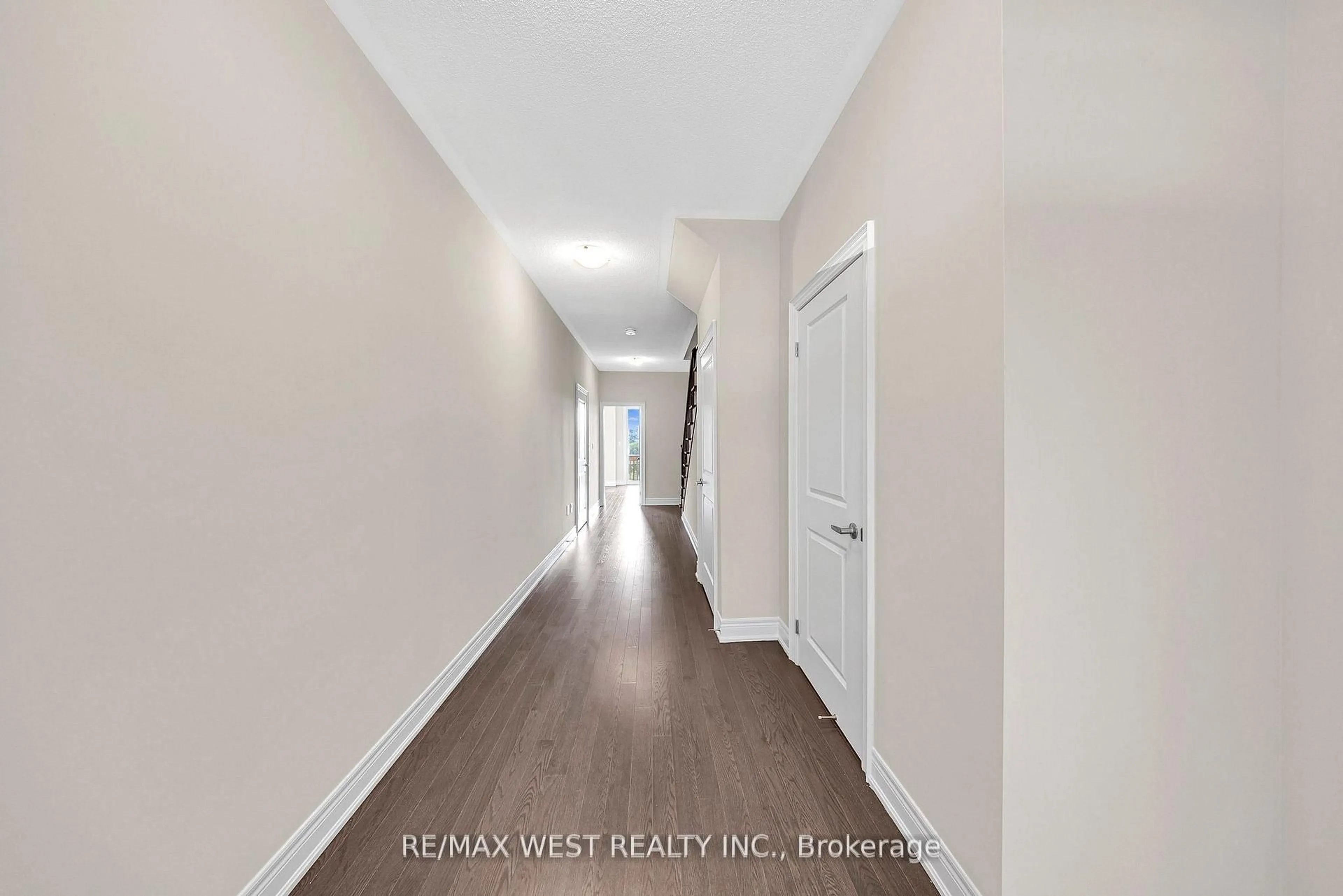 Unknown for 8 Andress Way, Markham Ontario L3S 0E9