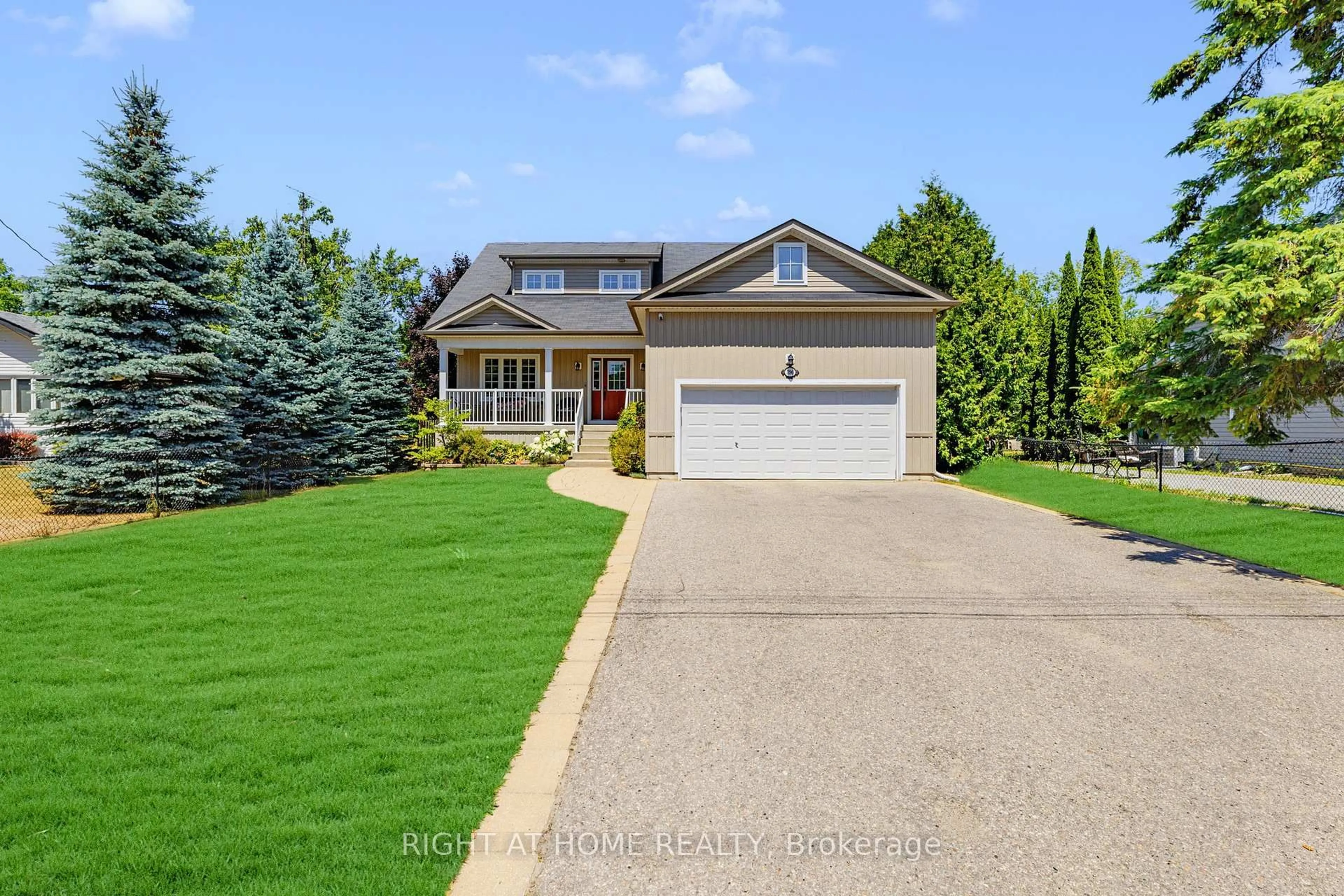 A pic from outside/outdoor area/front of a property/back of a property/a pic from drone, street for 396 Curley St, Georgina Ontario L4P 3C8