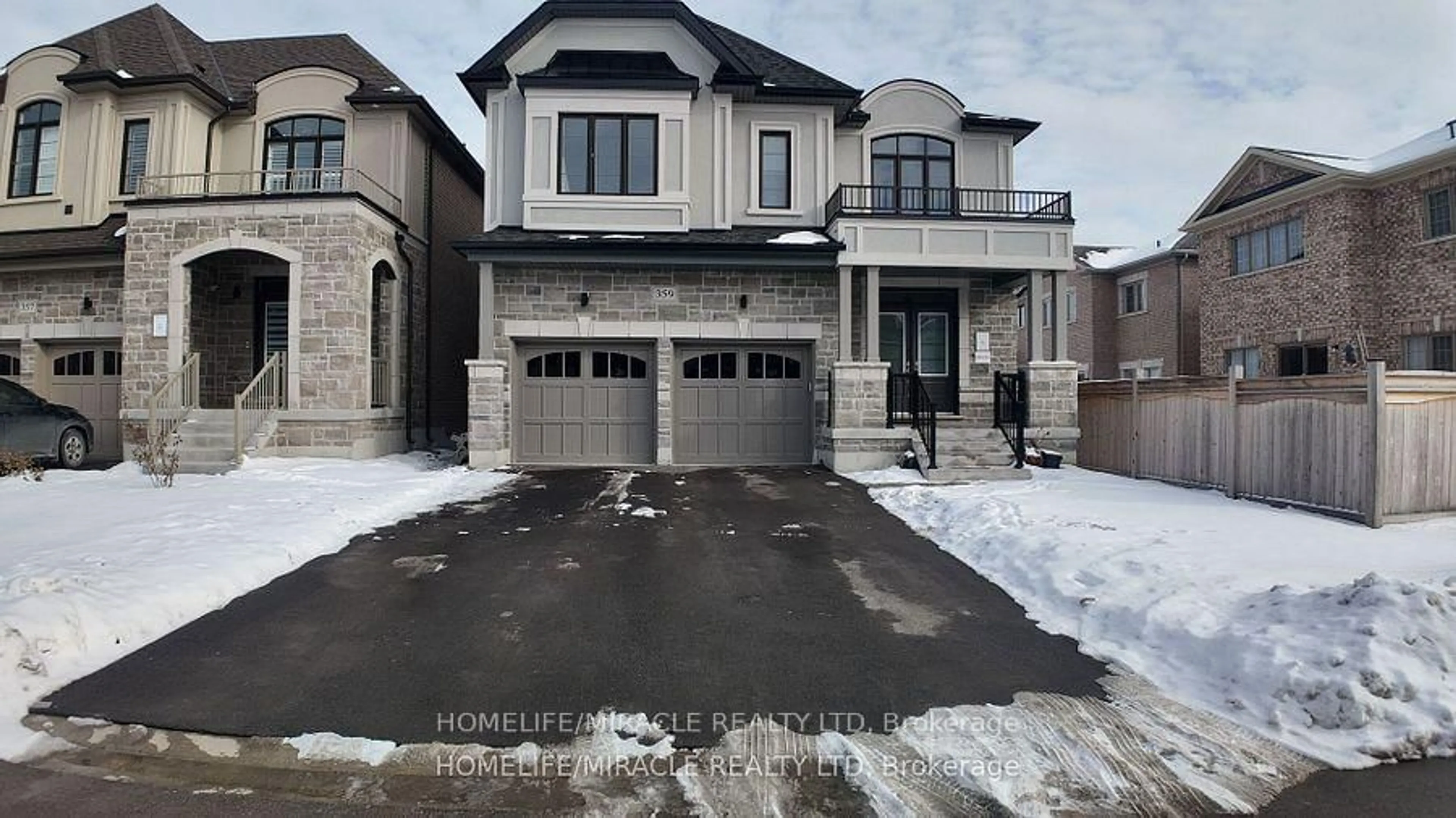 Unknown for 359 Danny Wheeler Blvd, Georgina Ontario L4P 0K2