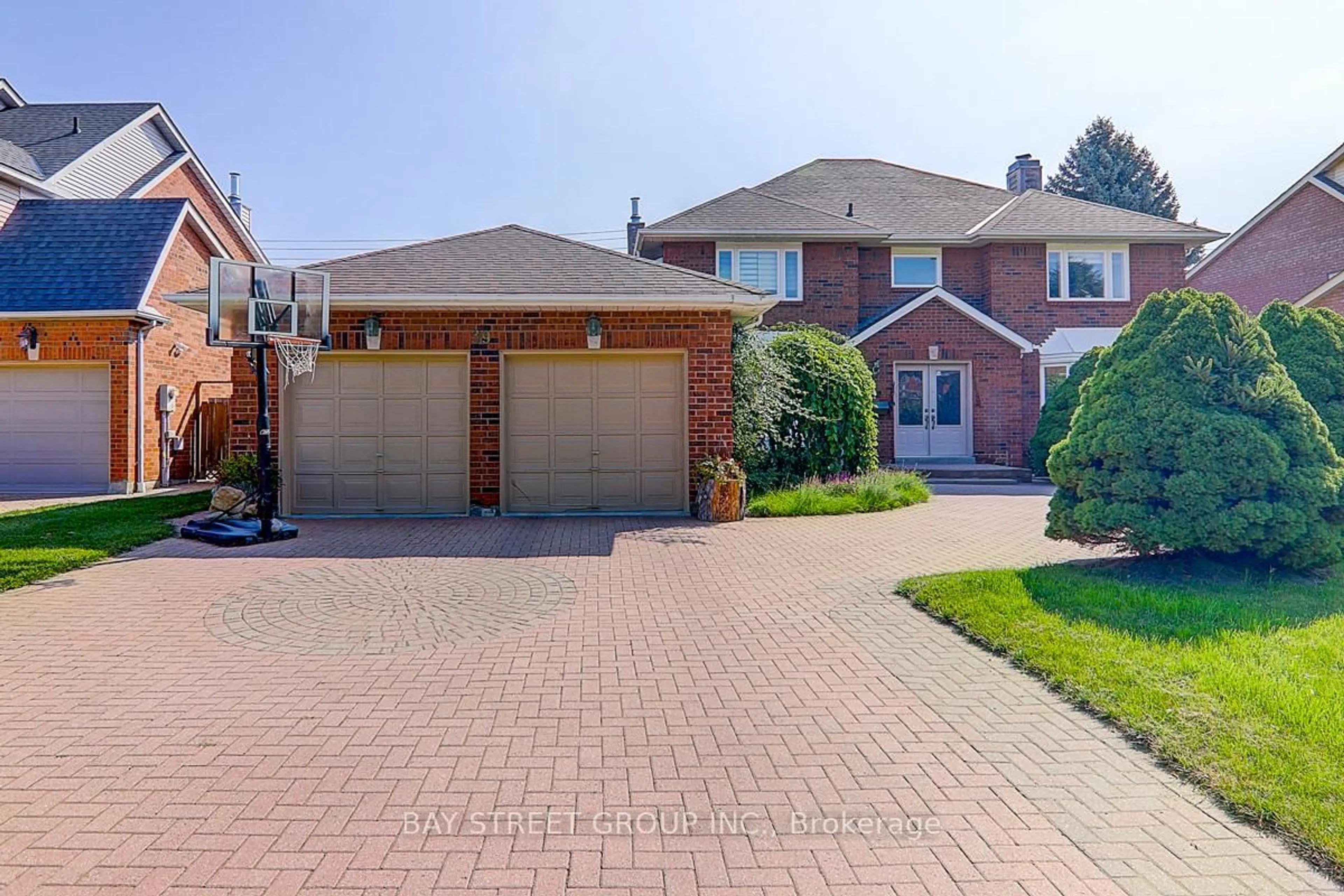 Home with brick exterior material, street for 39 Calderbridge Cres, Markham Ontario L3R 9M5