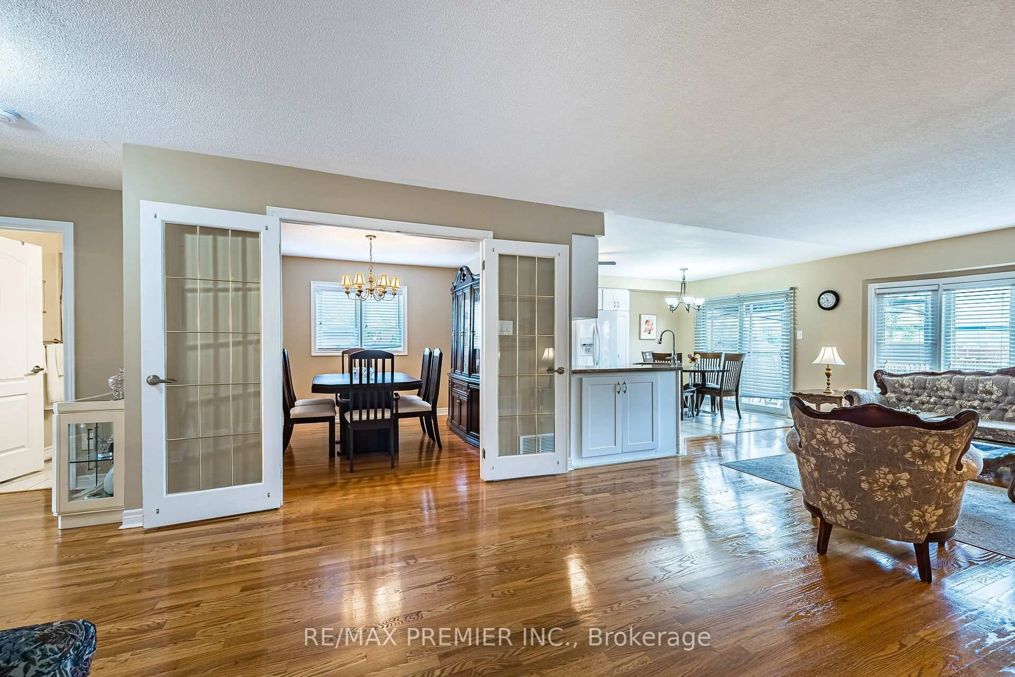 Open concept kitchen, unknown for 457 Glenkindie Ave, Vaughan Ontario L6A 2E4