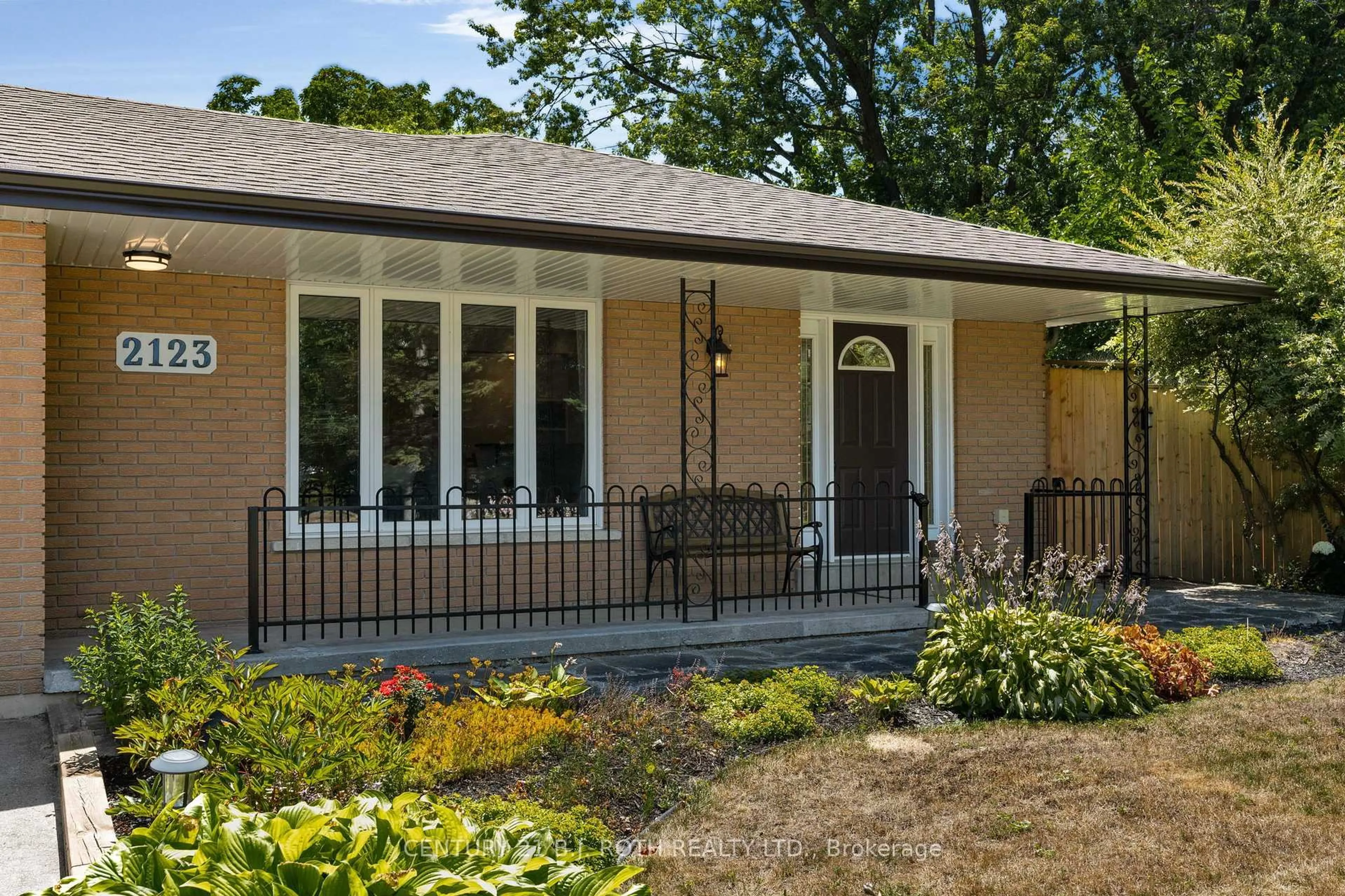 Home with brick exterior material, street for 2123 Mildred Ave, Innisfil Ontario L9S 2B9
