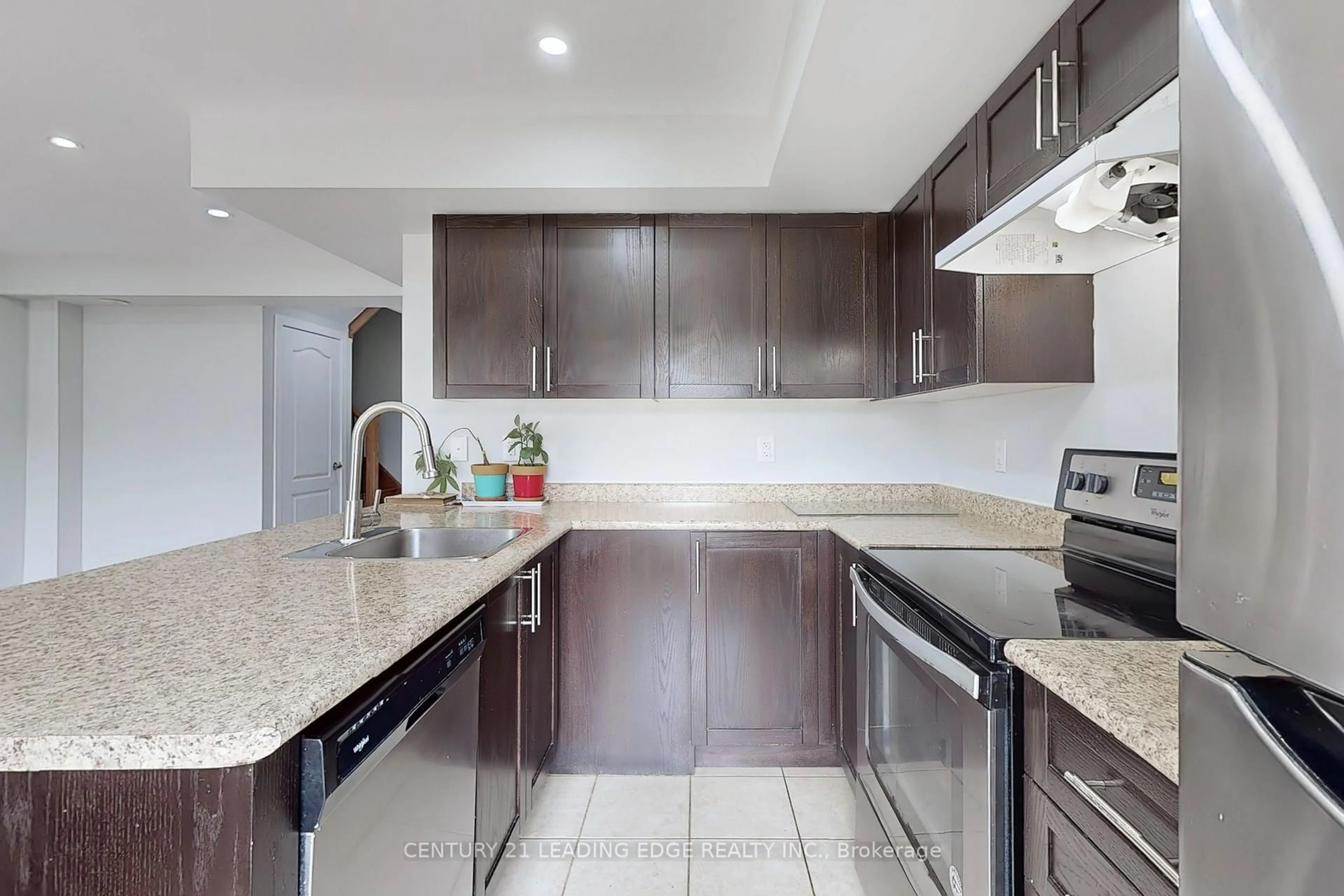 Unknown for 2 Dunsheath Way #107, Markham Ontario L6B 0A3