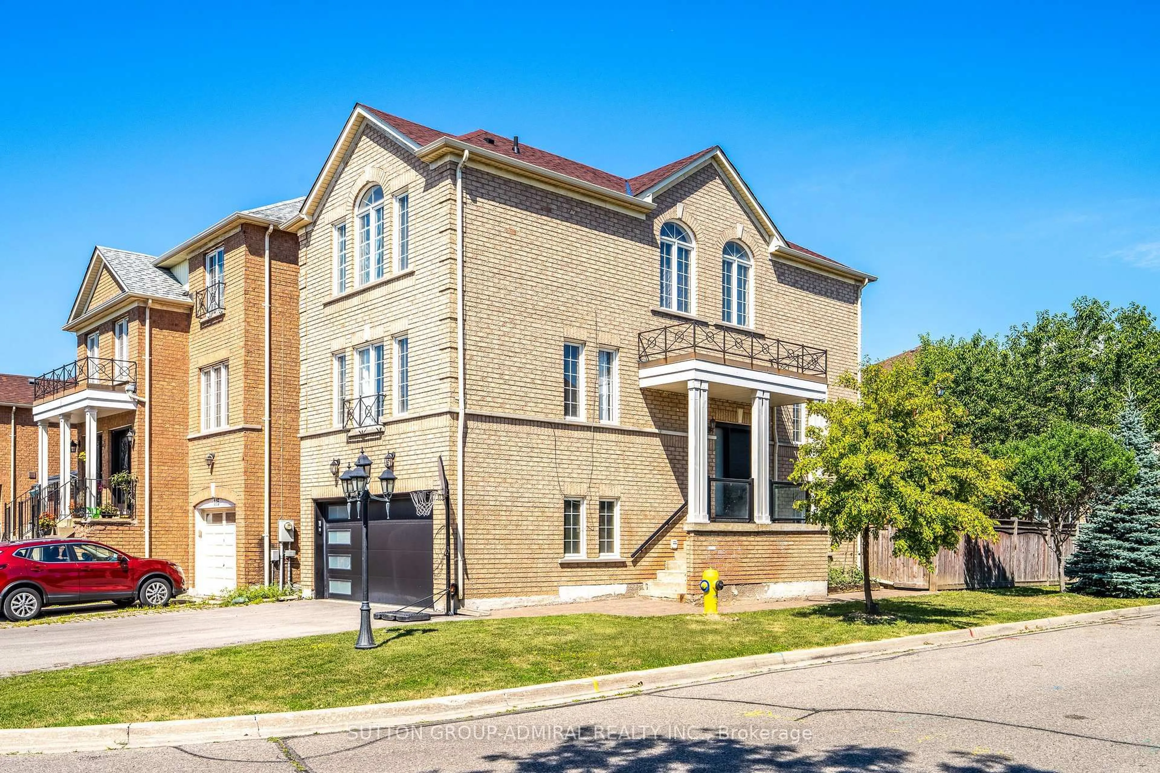 Home with brick exterior material, street for 113 Sassafras Circ, Vaughan Ontario L4J 8M9