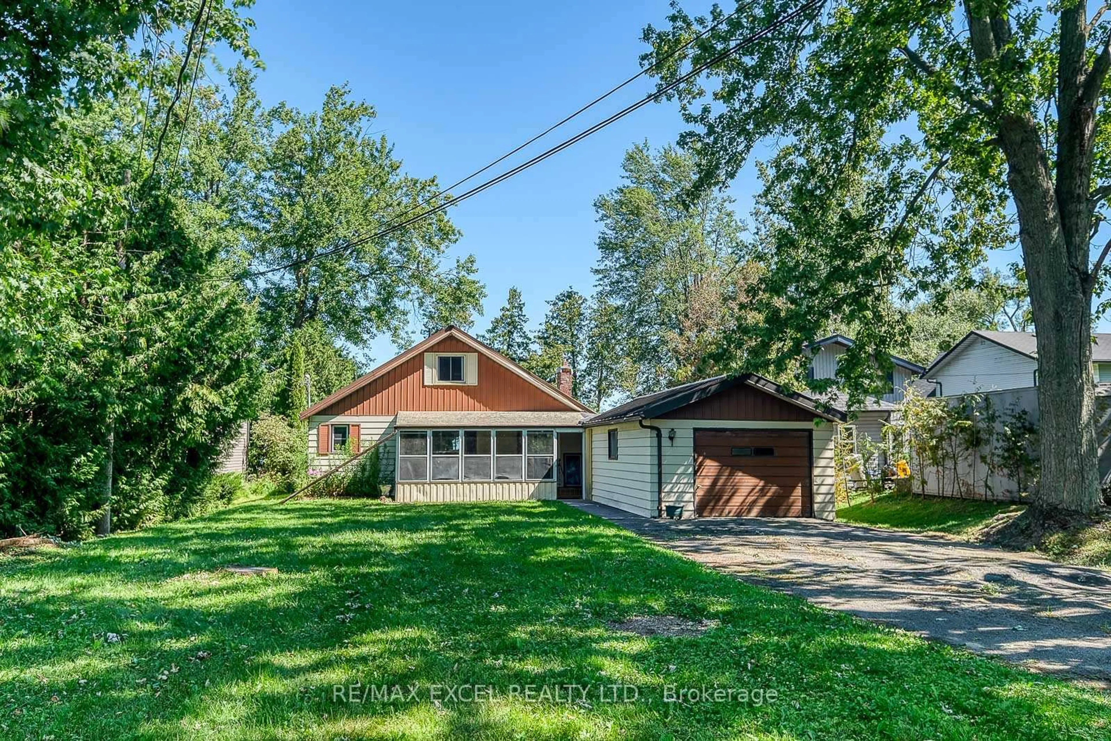 Unknown for 124 Moore's Beach Rd, Georgina Ontario L0E 1N0