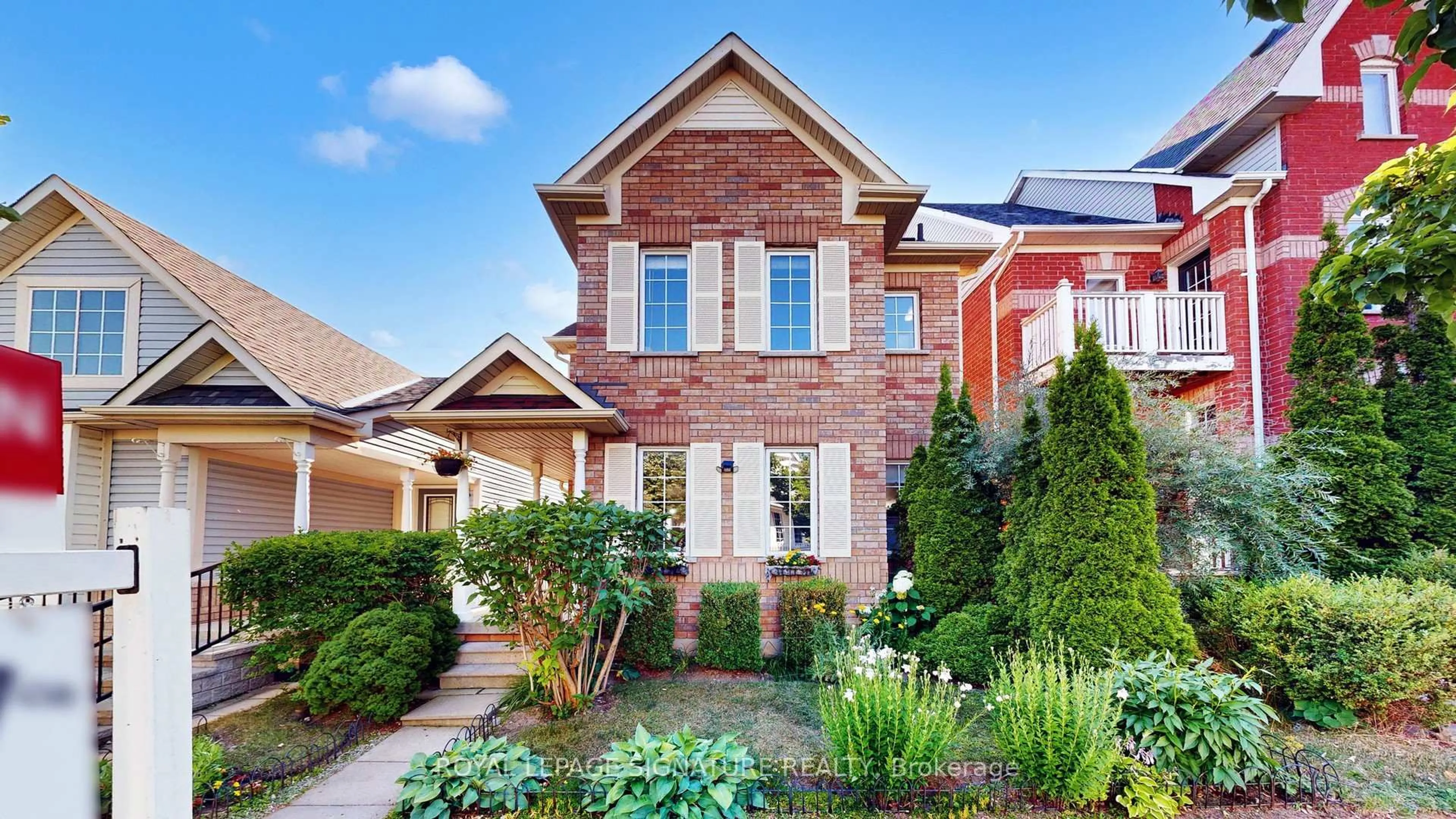 Home with brick exterior material, street for 236 Walkerville Rd, Markham Ontario L6B 1C6