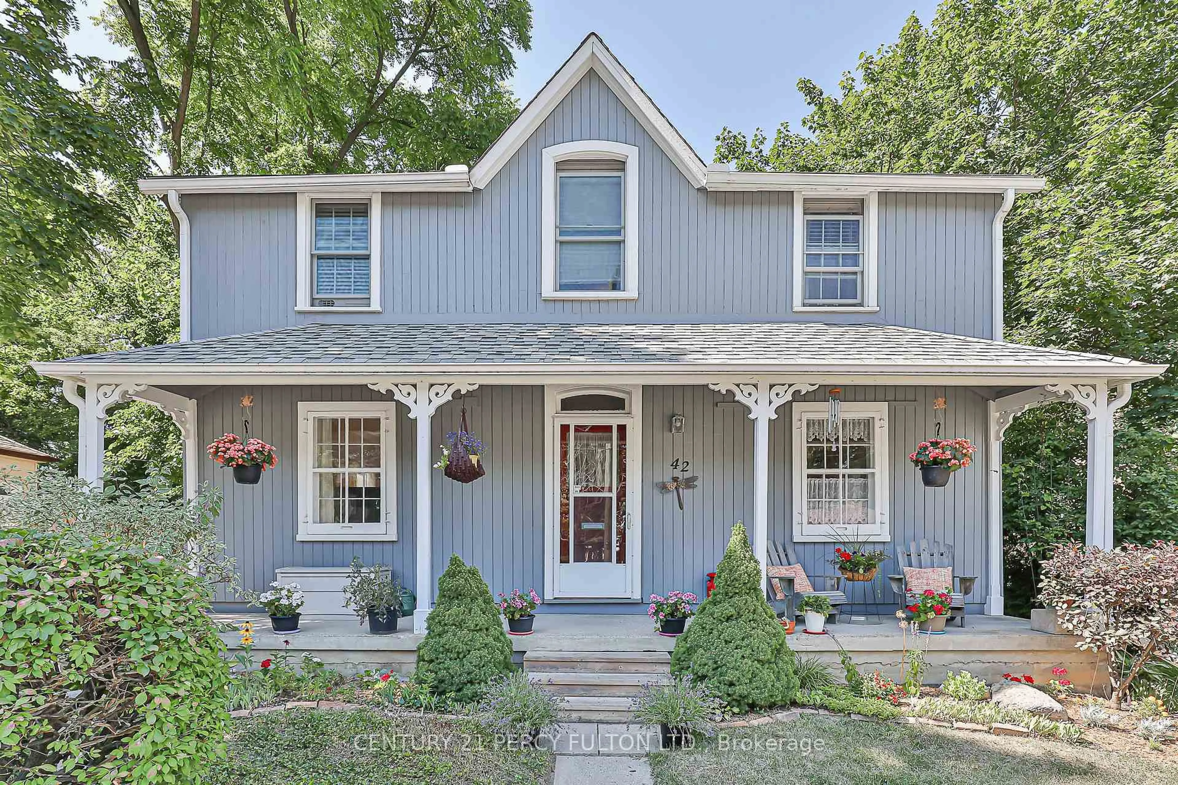 Home with vinyl exterior material, street for 42 Joseph St, Markham Ontario L3P 2N3