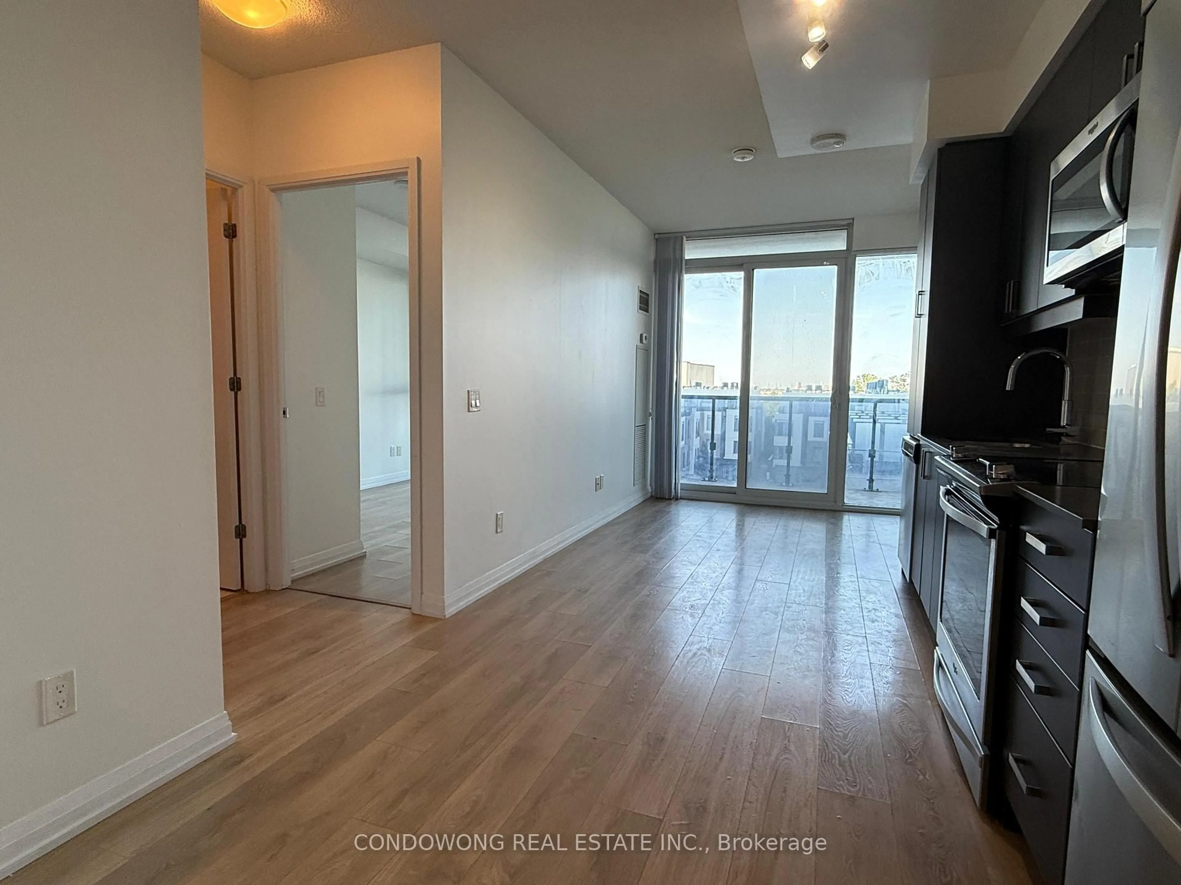 A pic of a room for 7895 Jane St #301, Vaughan Ontario L4K 0K2