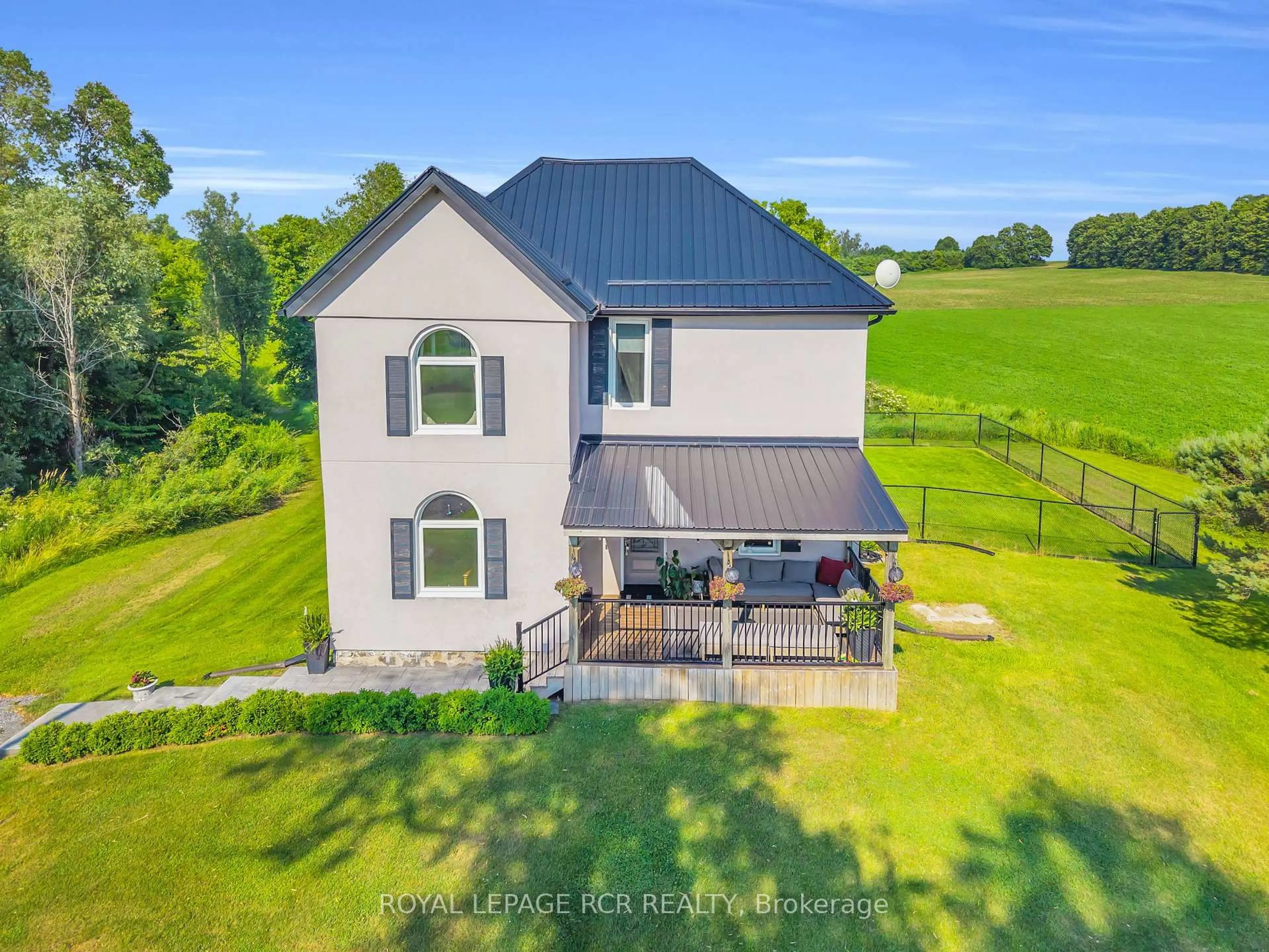 A pic from outside/outdoor area/front of a property/back of a property/a pic from drone, building for 3145 Adjala Tecumseth Townline, New Tecumseth Ontario L0G 1A0