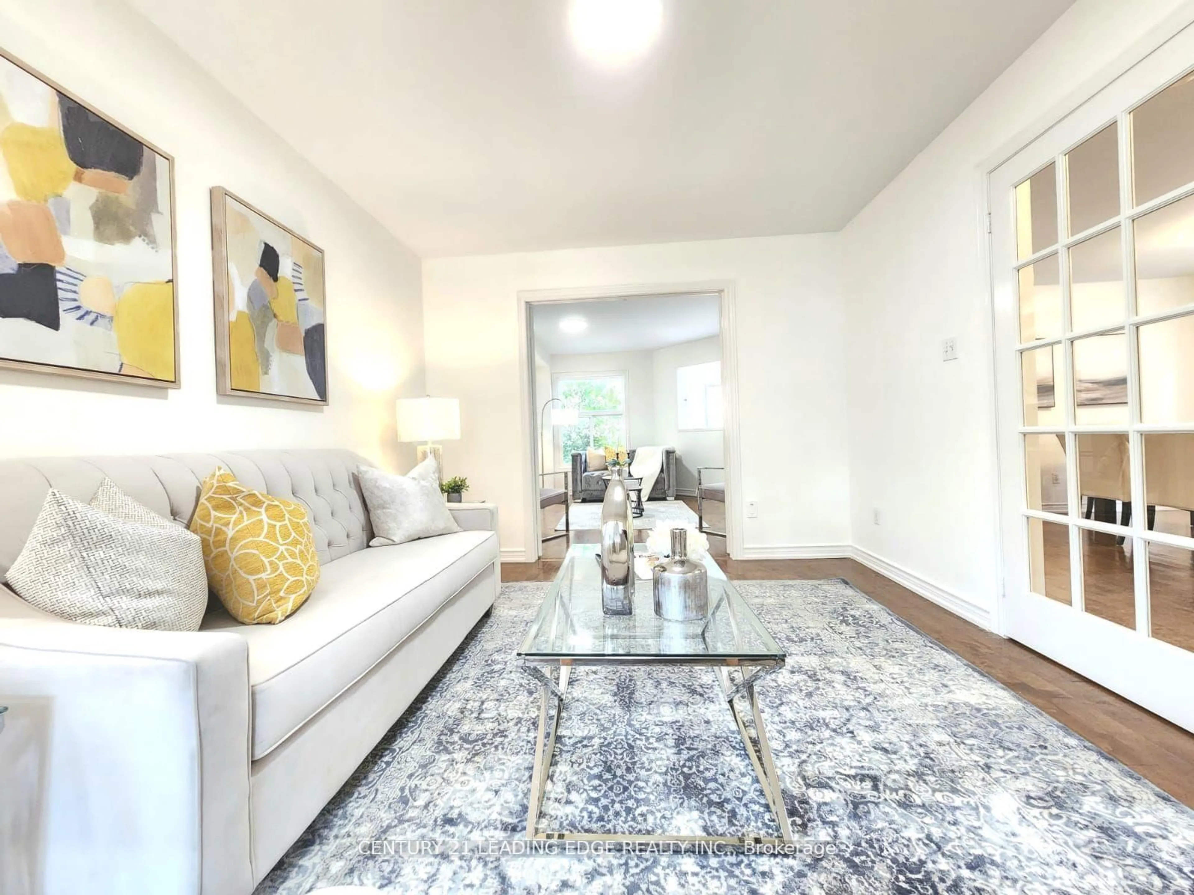 Living room with furniture, unknown for 86 Quince Cres, Markham Ontario L3S 3T2
