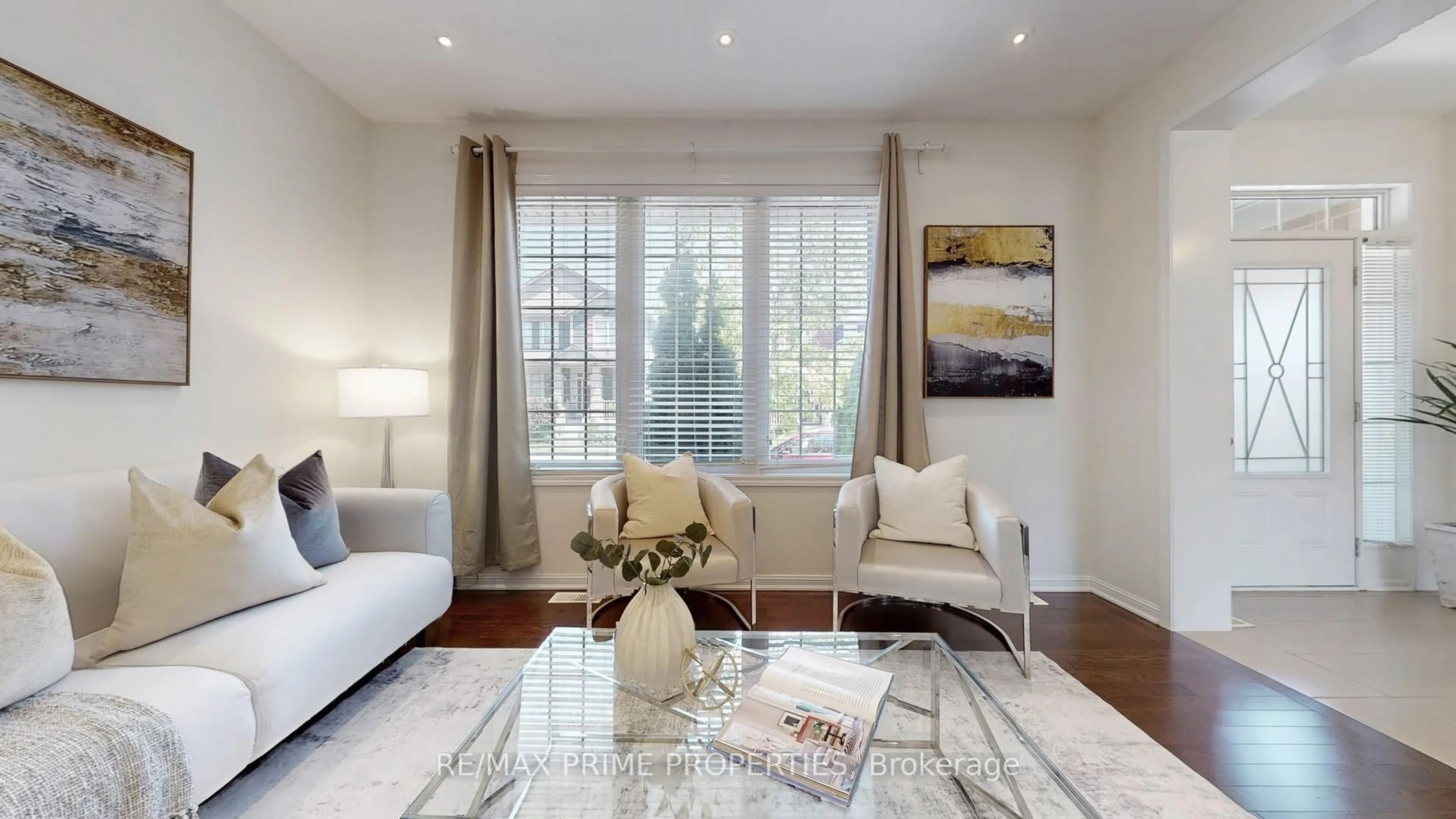 Living room with furniture, wood/laminate floor for 4 Wagon Works St, Markham Ontario L6B 0X1