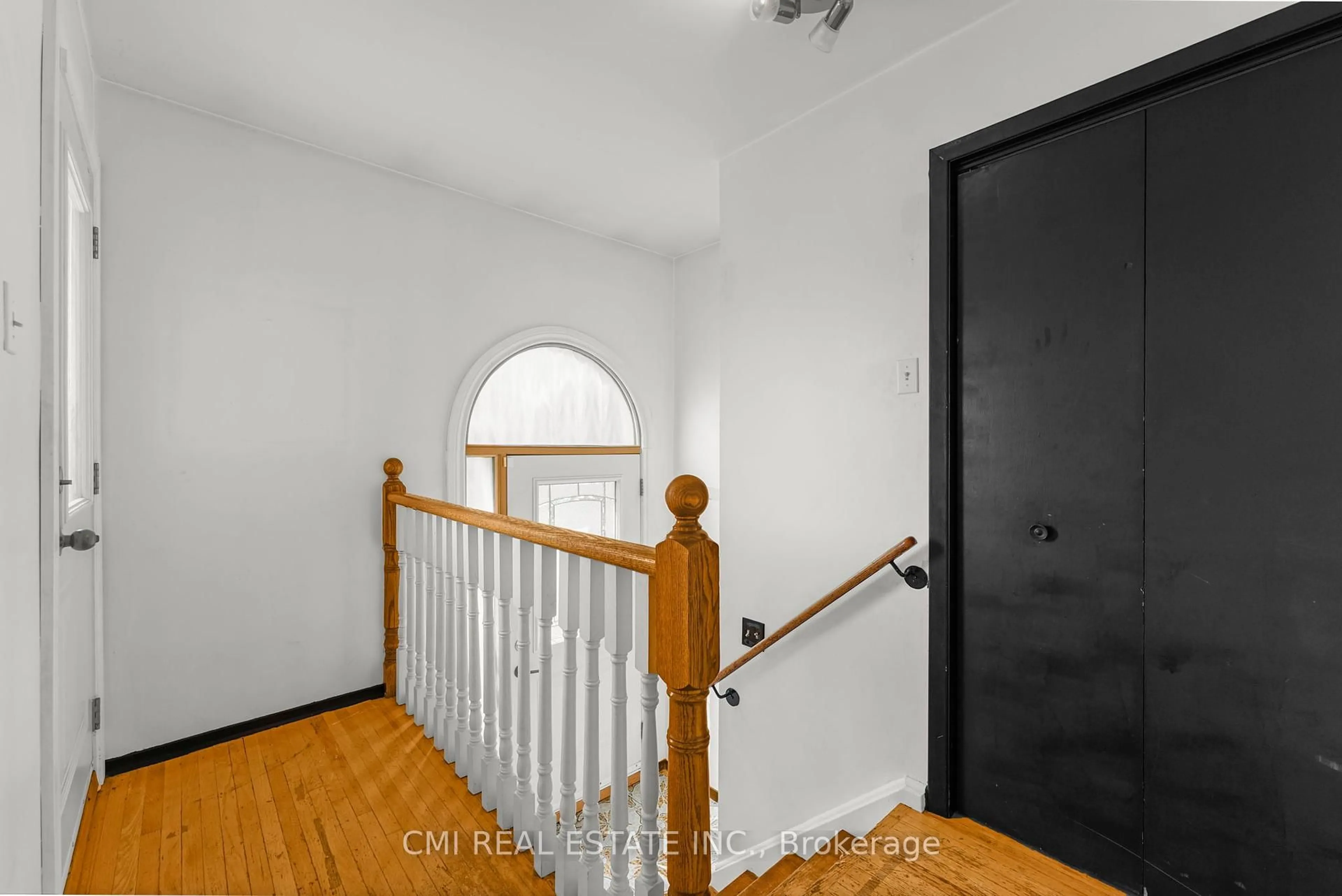 Unknown for 119 Albany Dr, Vaughan Ontario L4L 2X6