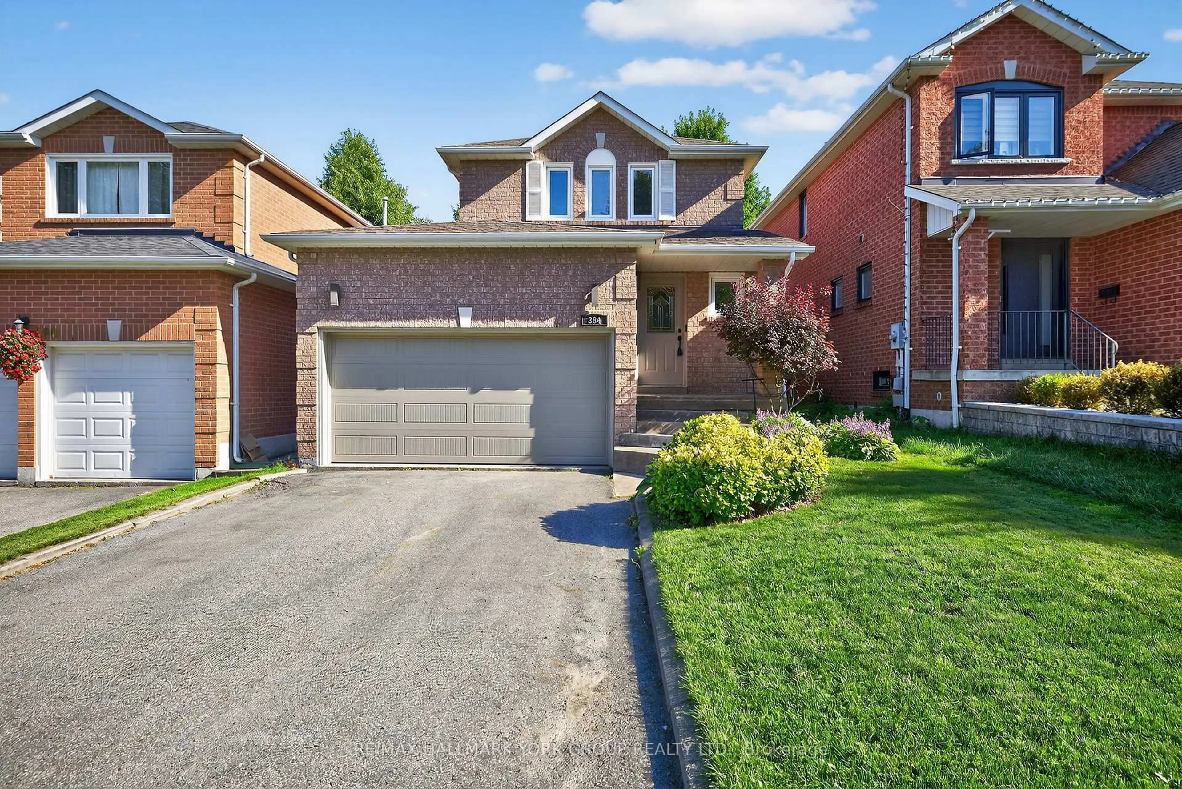 Home with brick exterior material, street for 384 Rushbrook Dr, Newmarket Ontario L3X 2B8