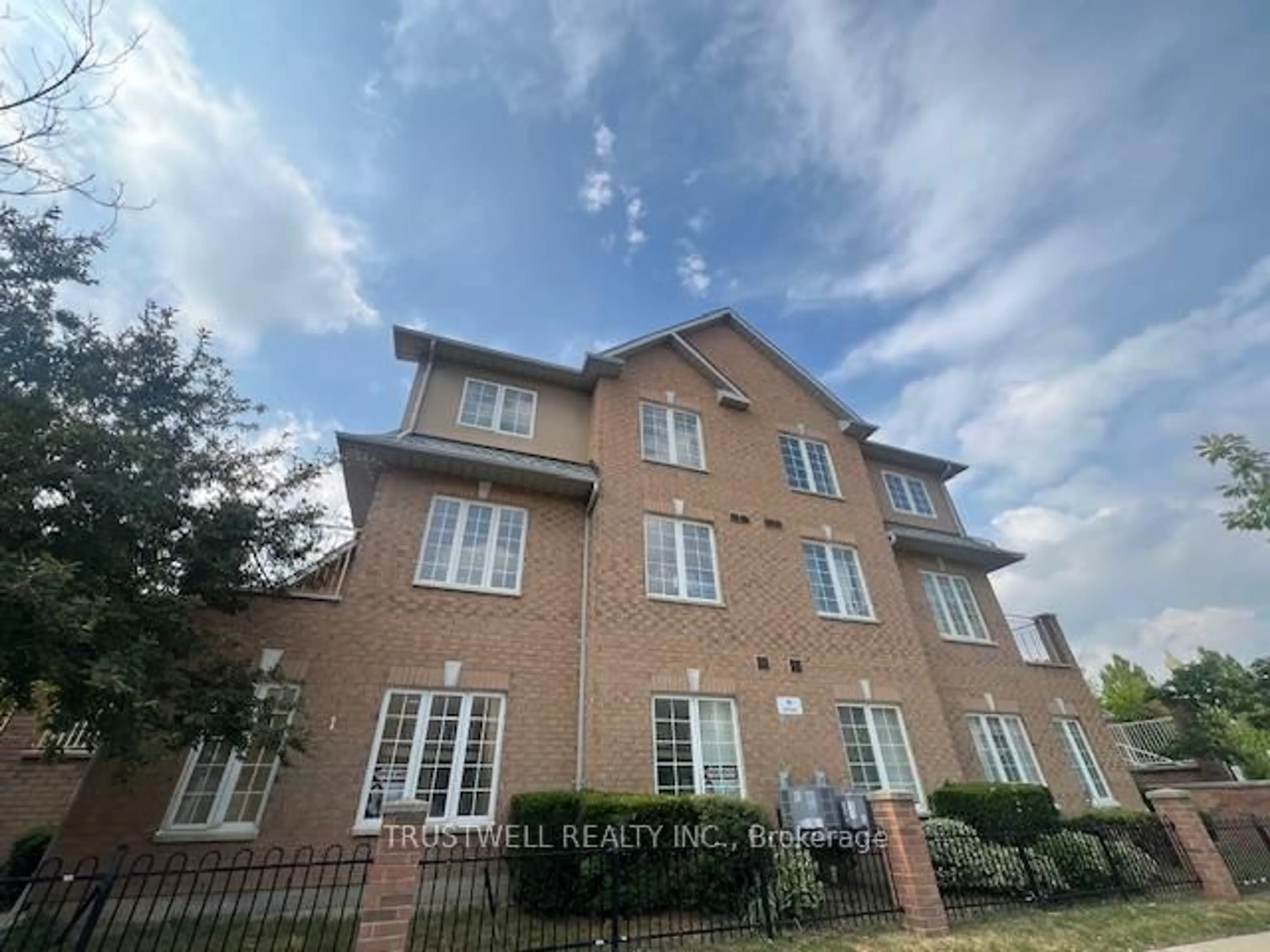Home with brick exterior material, building for 16 Cox Blvd #1, Markham Ontario L3R 4G4