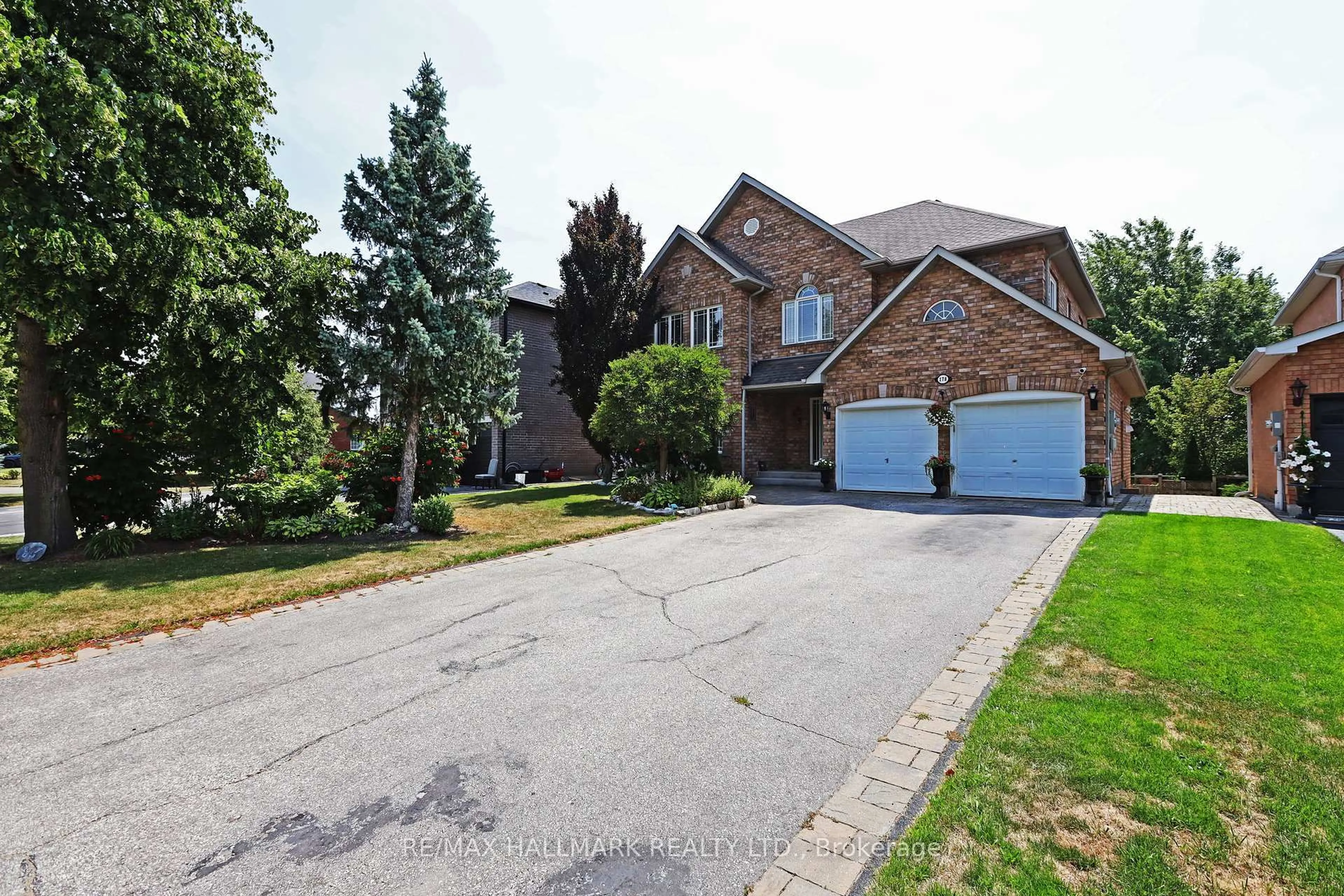 Home with brick exterior material, street for 178 Lori Ave, Whitchurch-Stouffville Ontario L4A 1K2