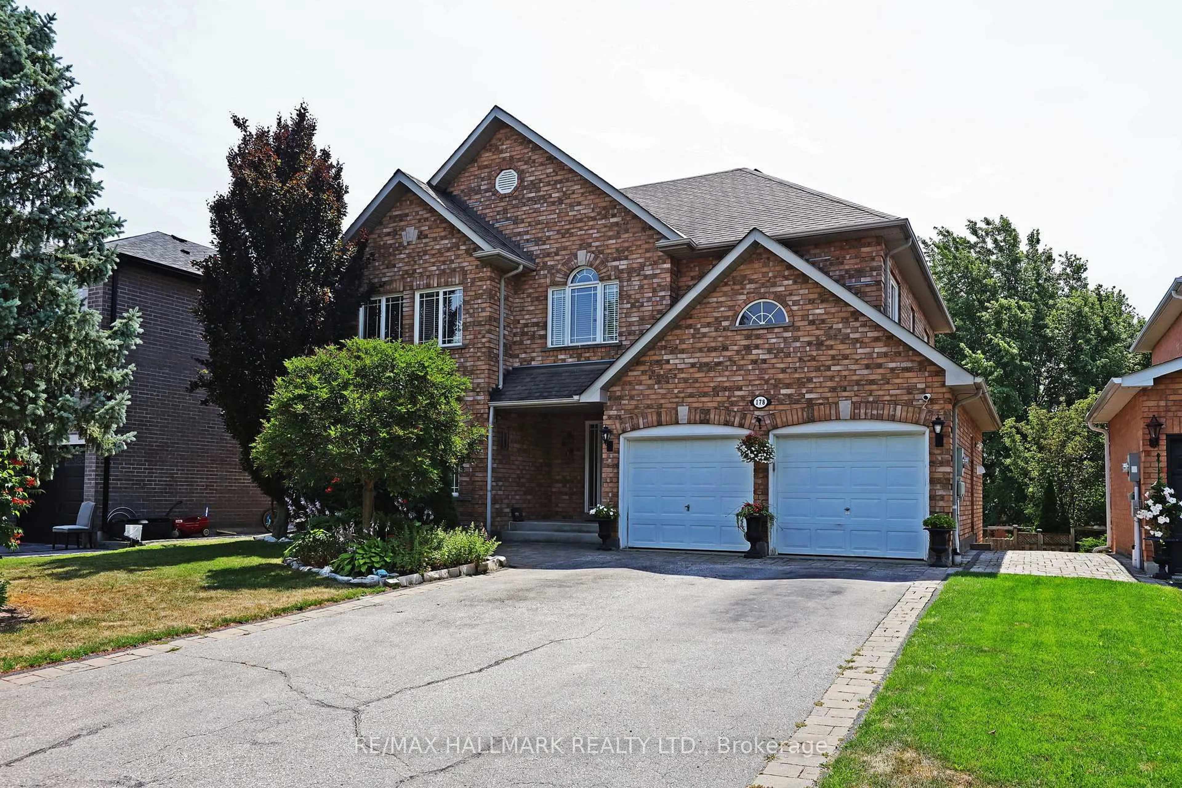 Home with brick exterior material, street for 178 Lori Ave, Whitchurch-Stouffville Ontario L4A 1K2