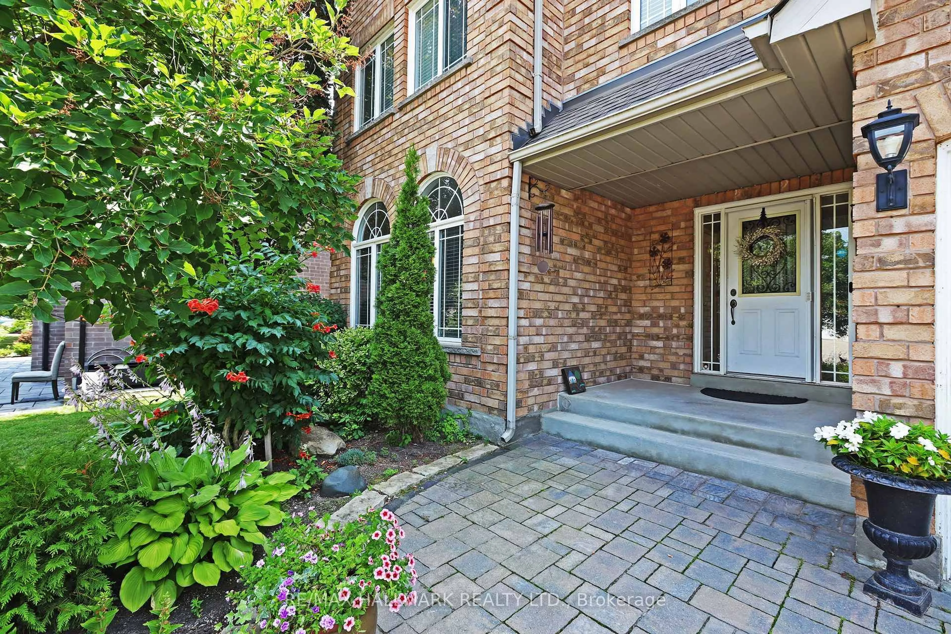 Home with brick exterior material, street for 178 Lori Ave, Whitchurch-Stouffville Ontario L4A 1K2