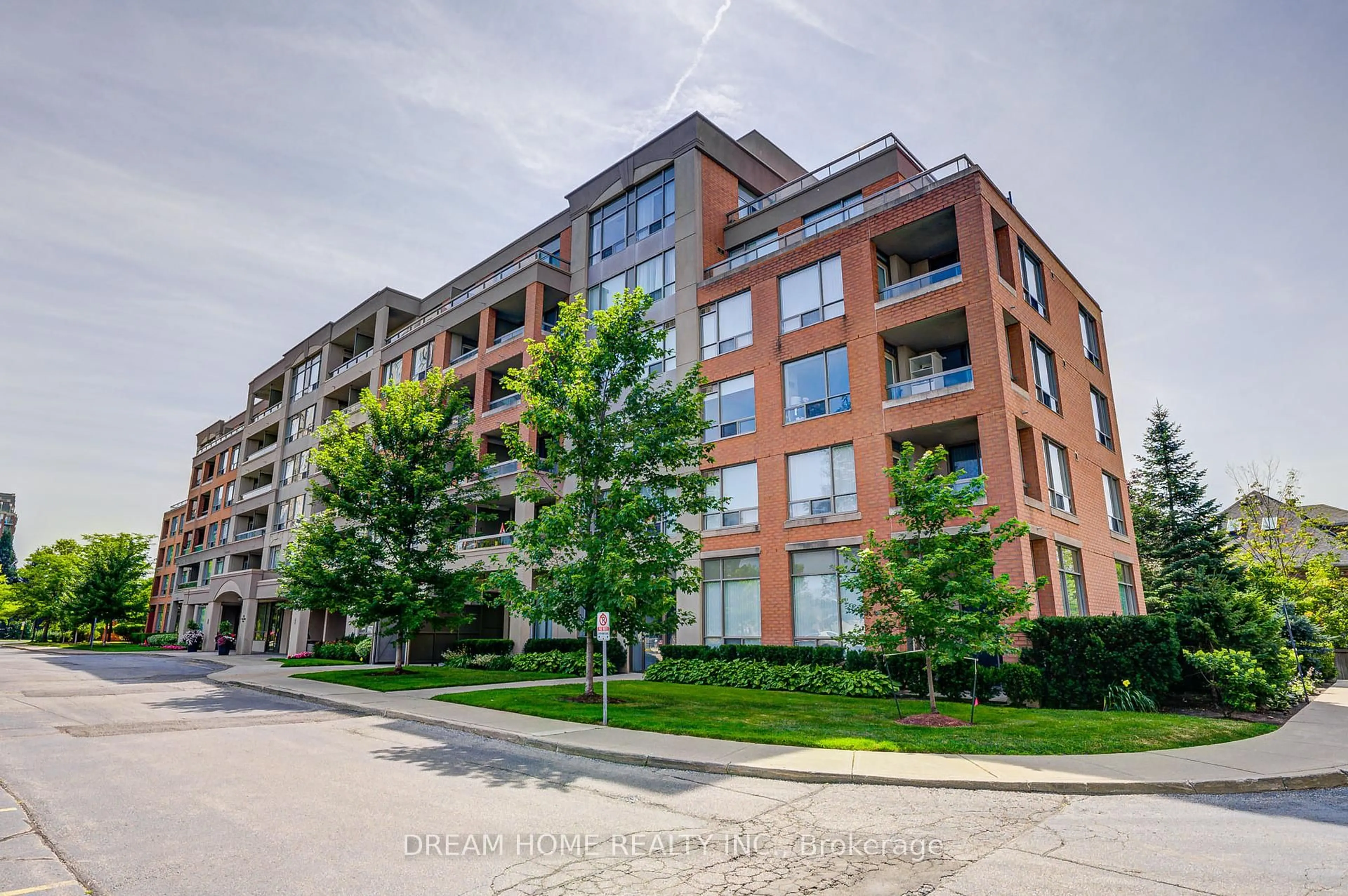 Unknown for 19 Northern Heights Dr #PH09, Richmond Hill Ontario L4B 4M4