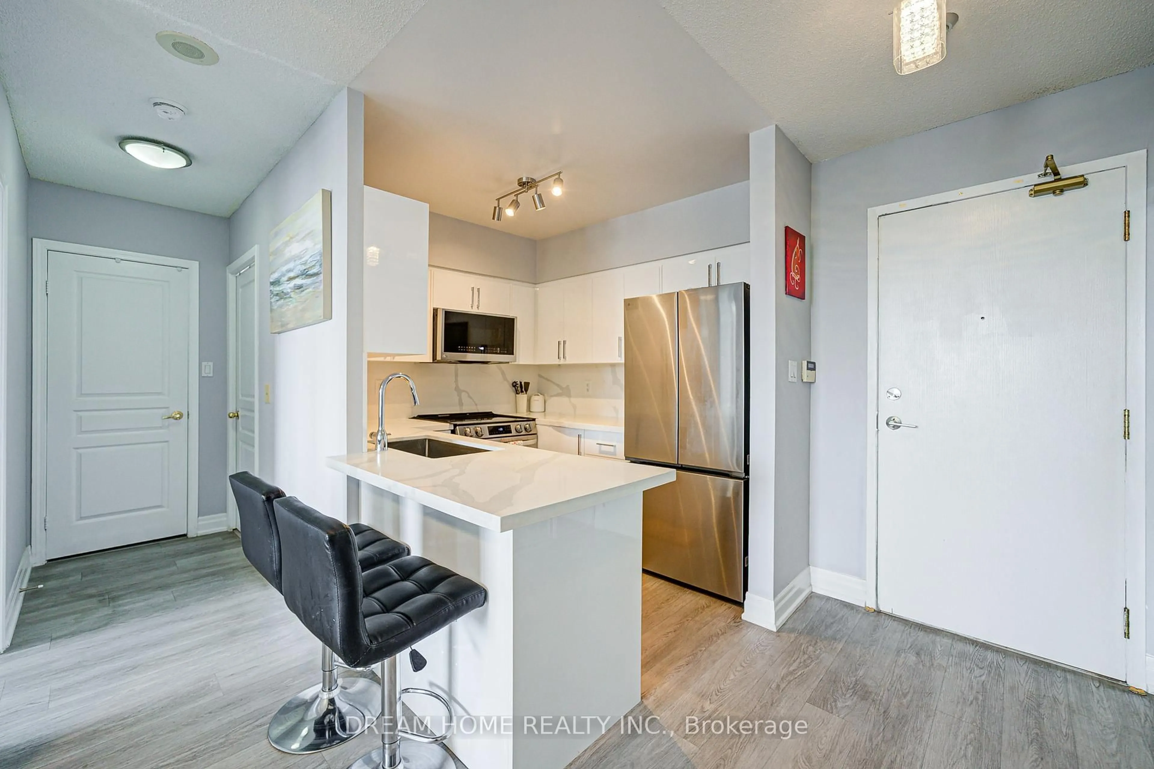 Unknown for 19 Northern Heights Dr #PH09, Richmond Hill Ontario L4B 4M4