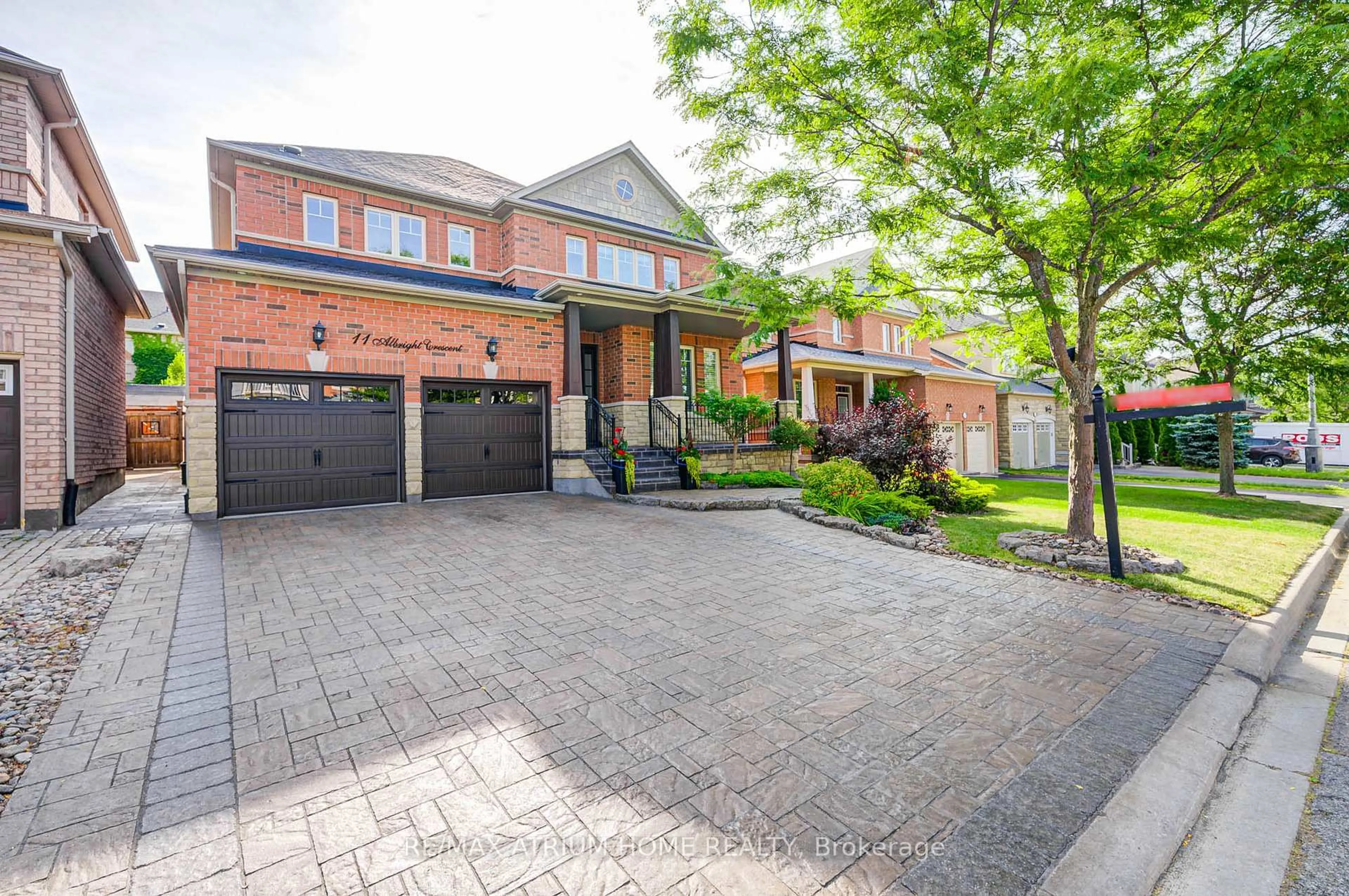 Home with brick exterior material, street for 11 Albright Cres, Richmond Hill Ontario L4E 4Z4