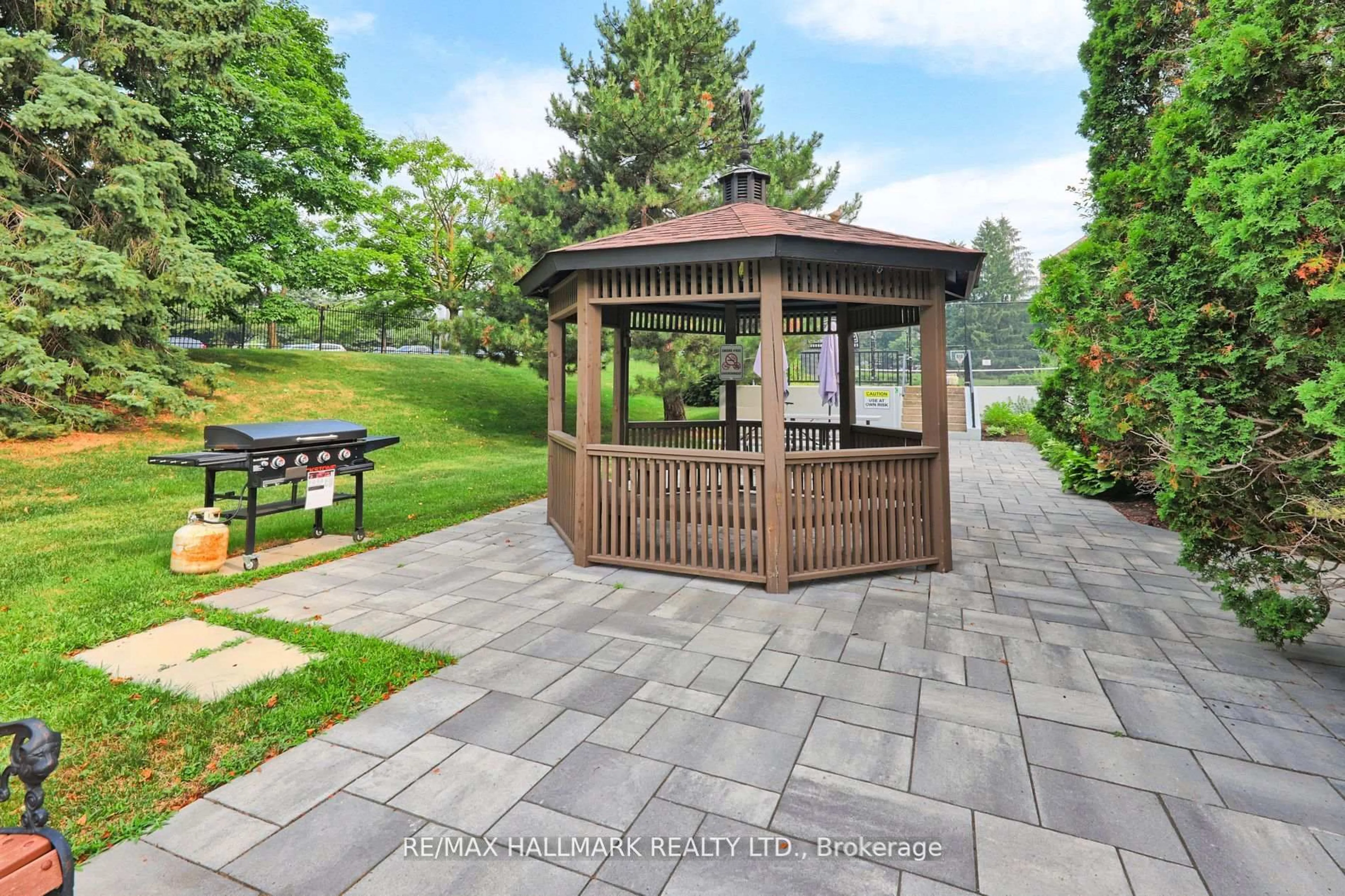 Patio, street for 2 Raymerville Dr #305, Markham Ontario L3P 7N7