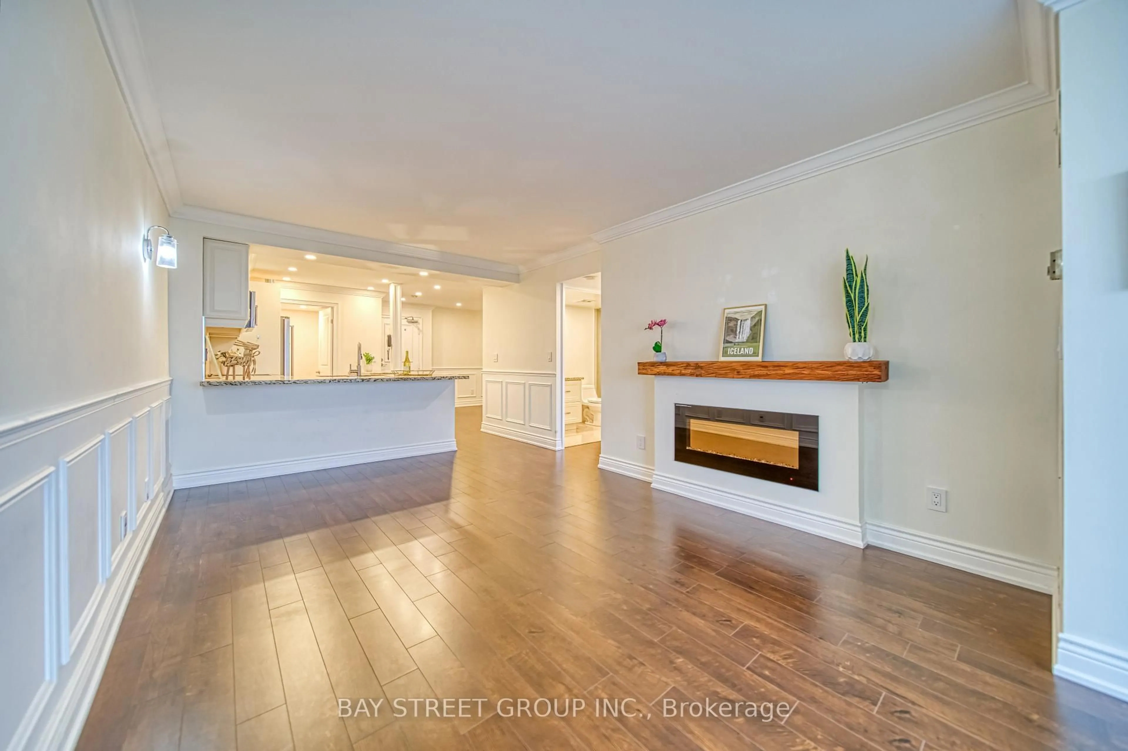 Unknown for 33 Weldrick Rd #1508, Richmond Hill Ontario L4C 8W4