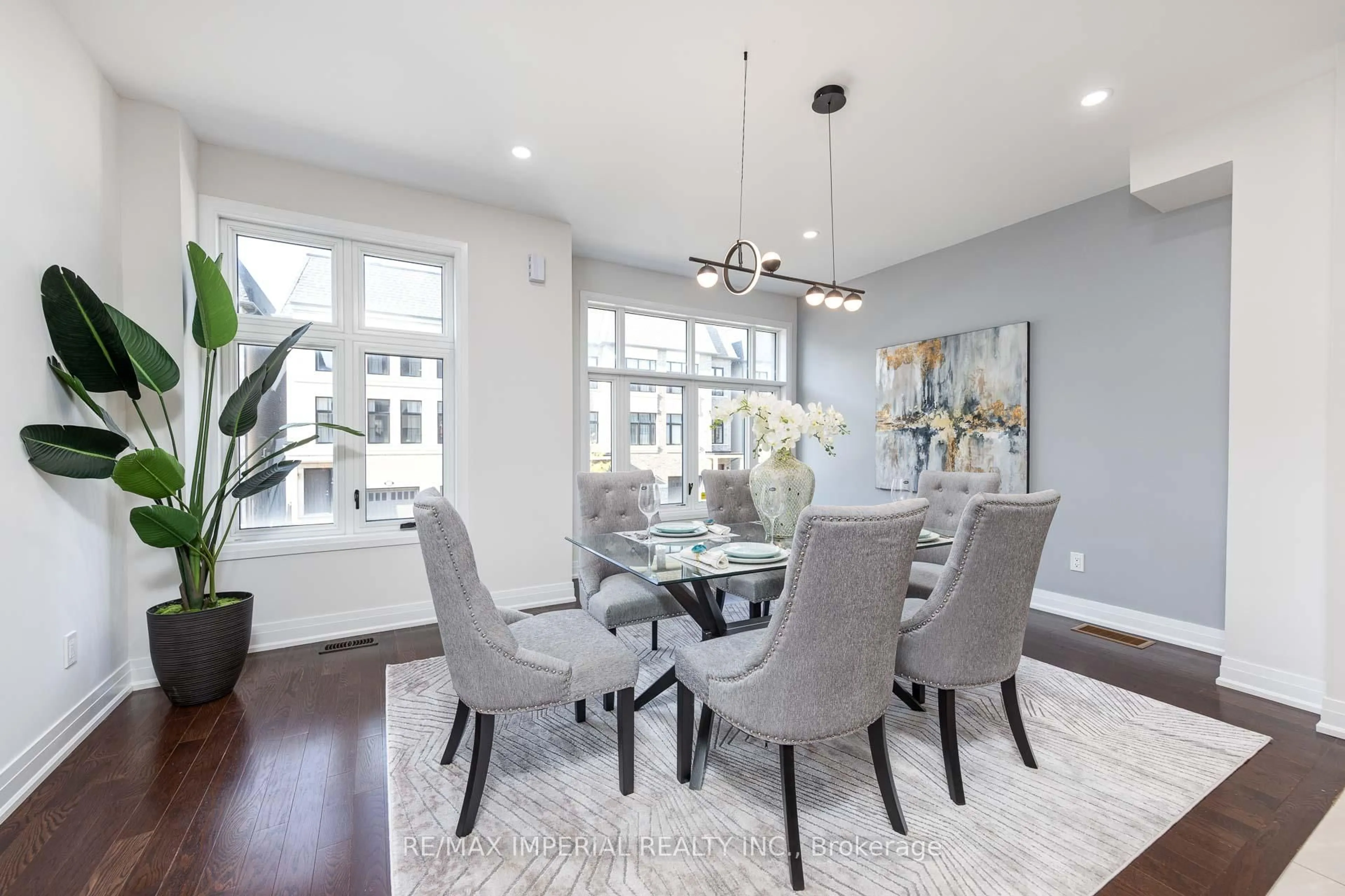 Dining room, unknown for 27 Mcgurran Lane, Richmond Hill Ontario L4B 0G8