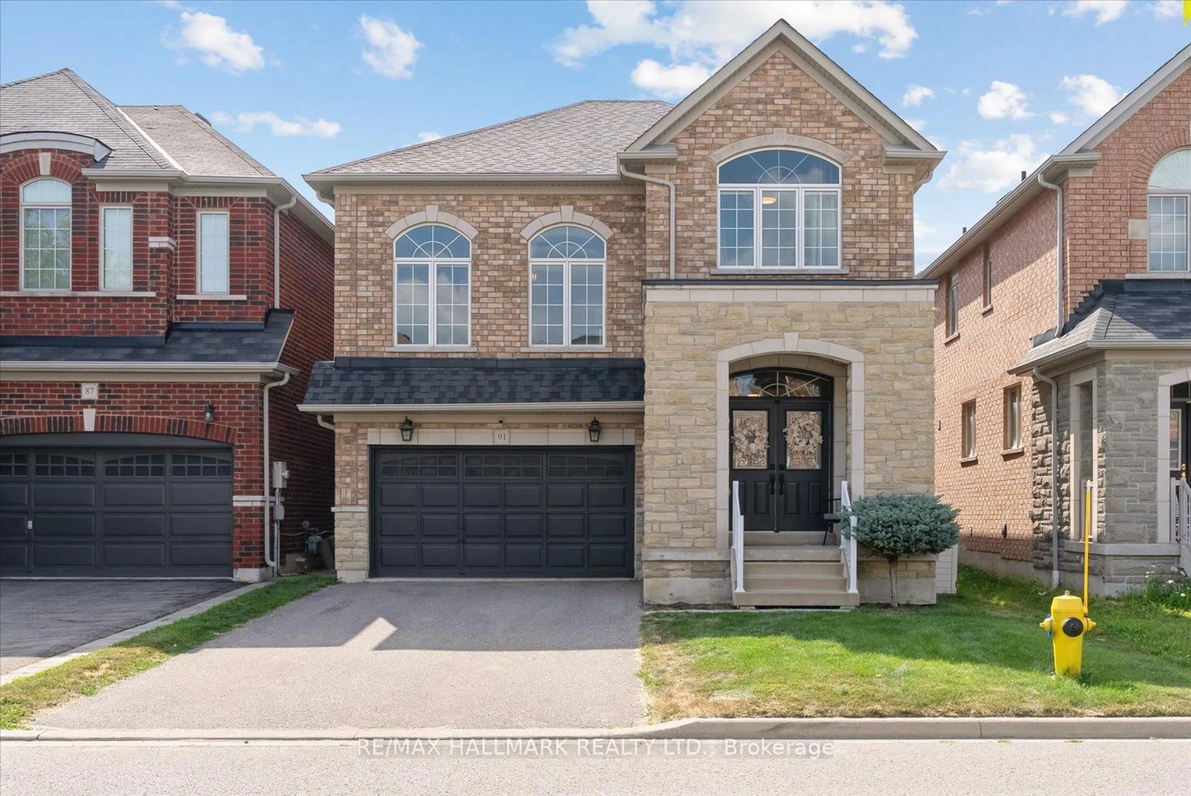 Home with brick exterior material, street for 91 Wilf Morden Rd, Whitchurch-Stouffville Ontario L4A 0K1