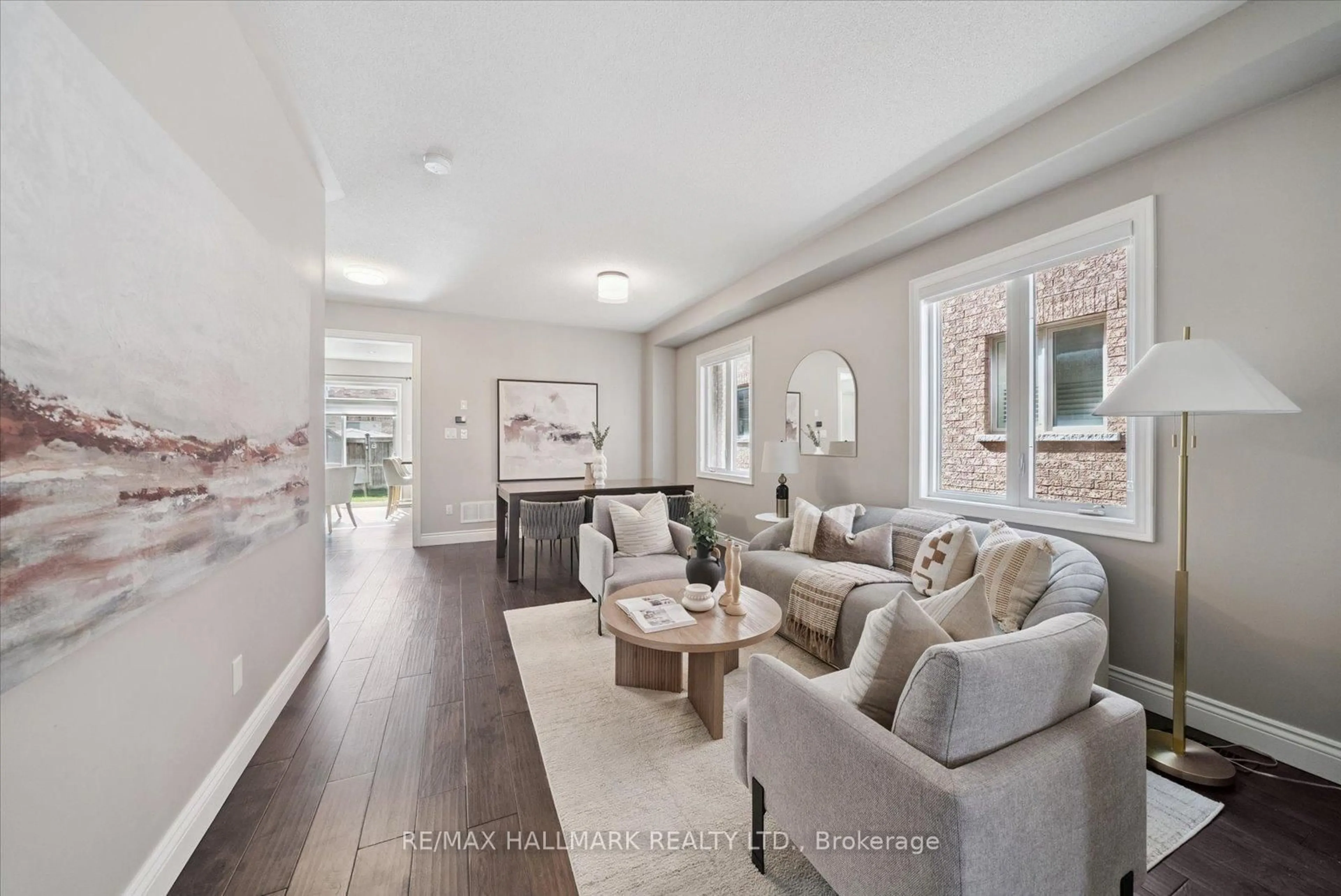 Living room with furniture, unknown for 91 Wilf Morden Rd, Whitchurch-Stouffville Ontario L4A 0K1