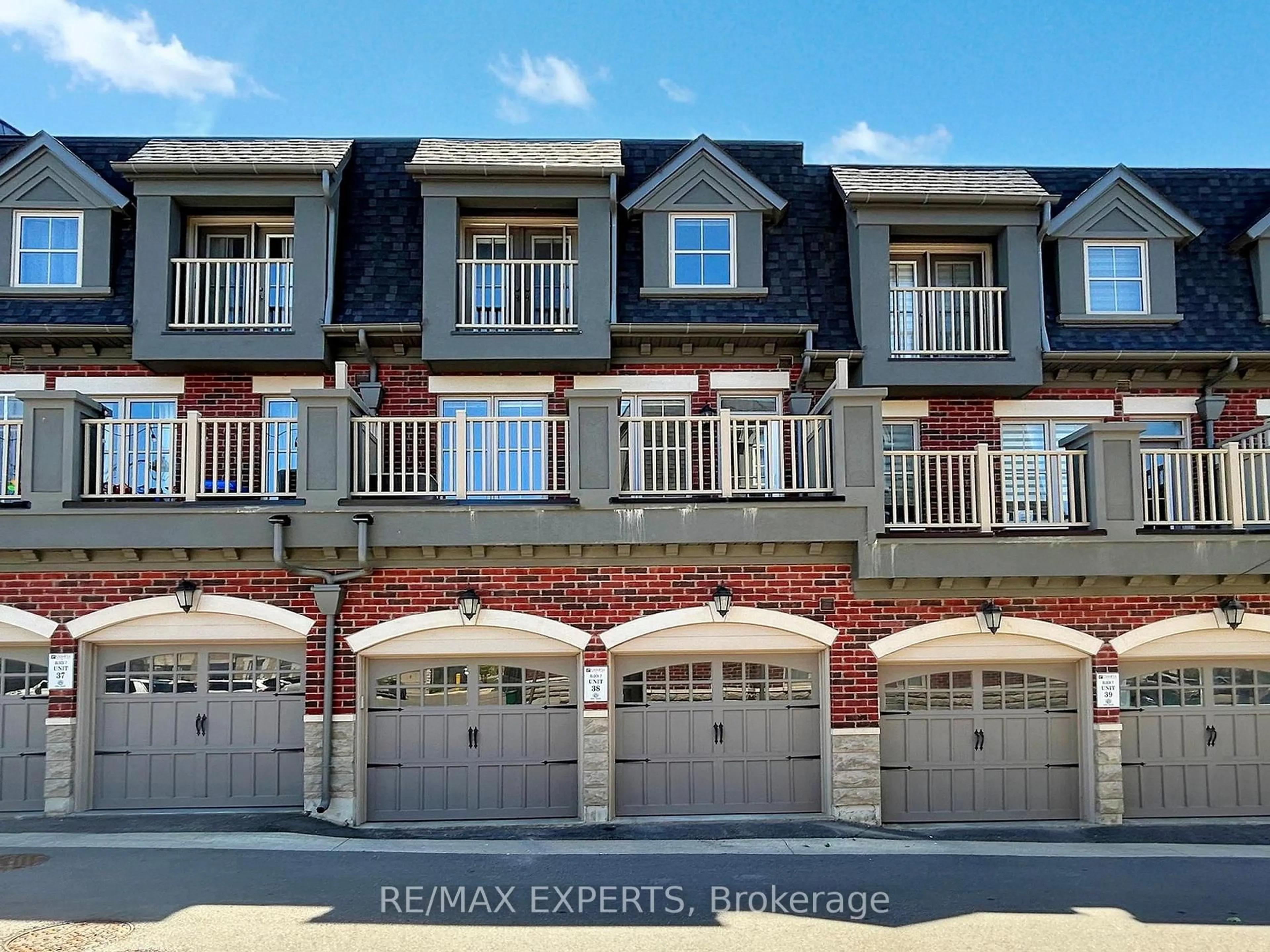 Unknown for 8 Church St #5, Vaughan Ontario L6A 3Z3