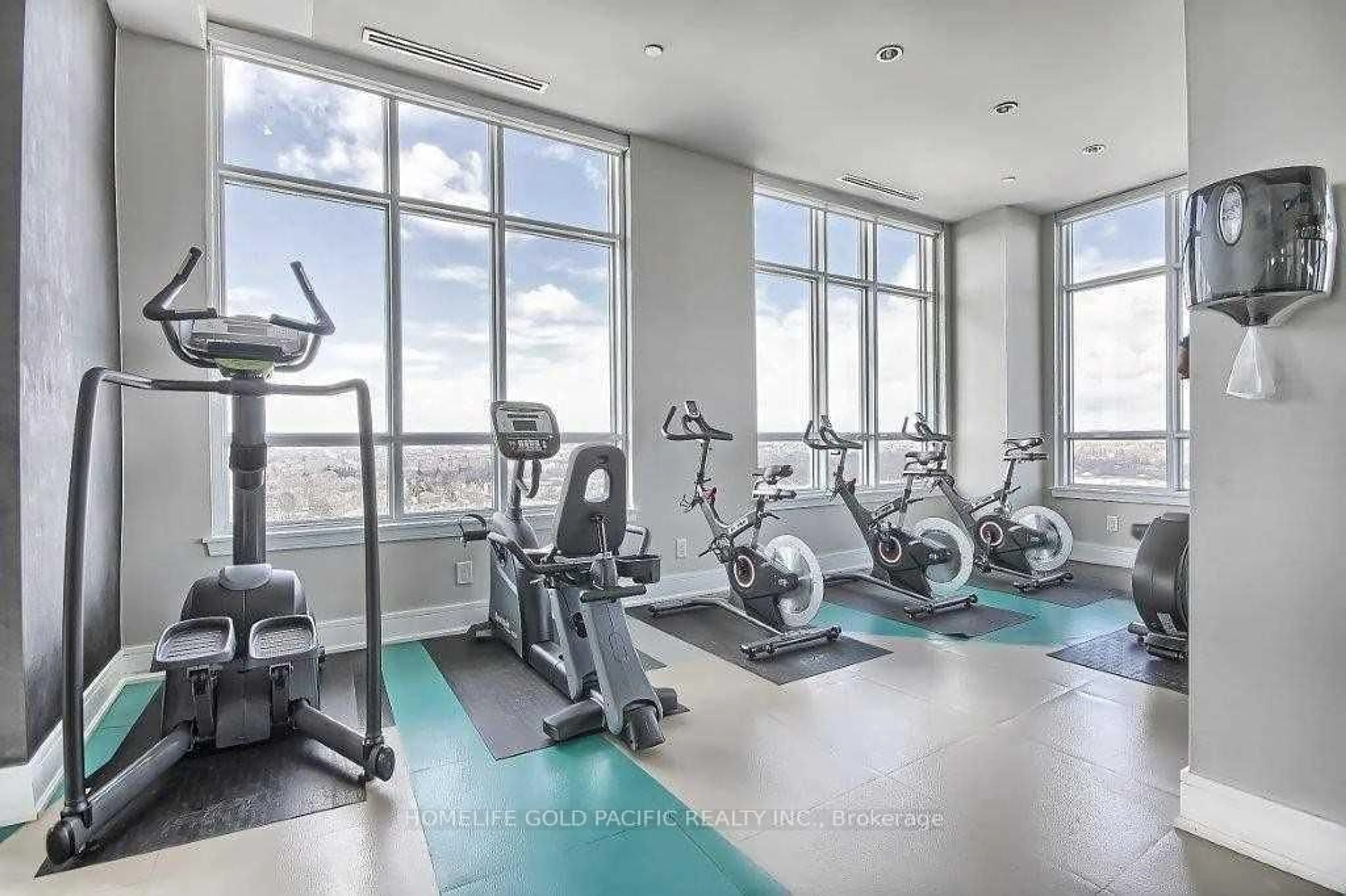 Gym or fitness room for 9201 Yonge St #1807, Richmond Hill Ontario L4C 1H9