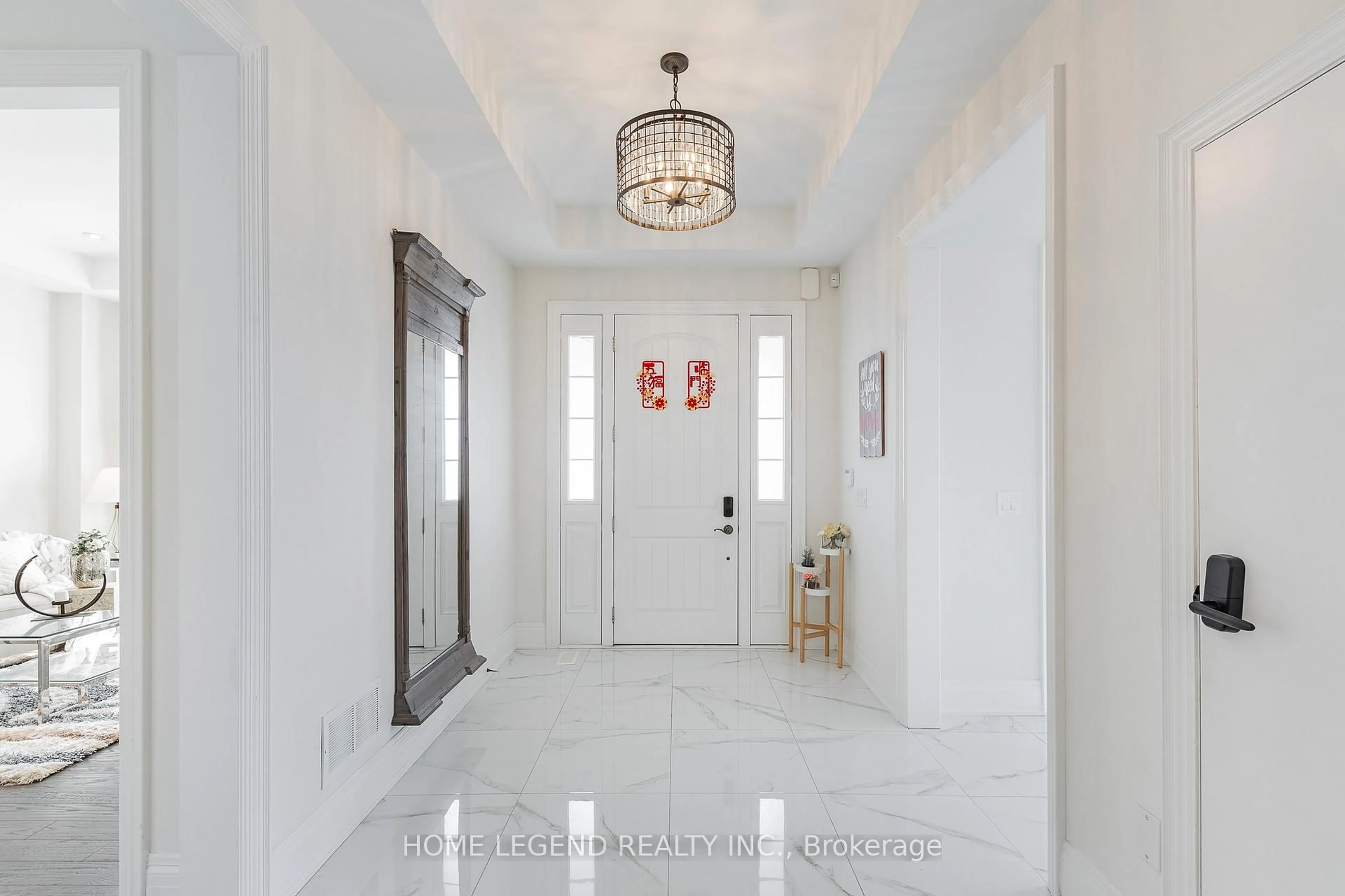 Indoor entryway for 101 Foley Cres, Vaughan Ontario L6A 1S2