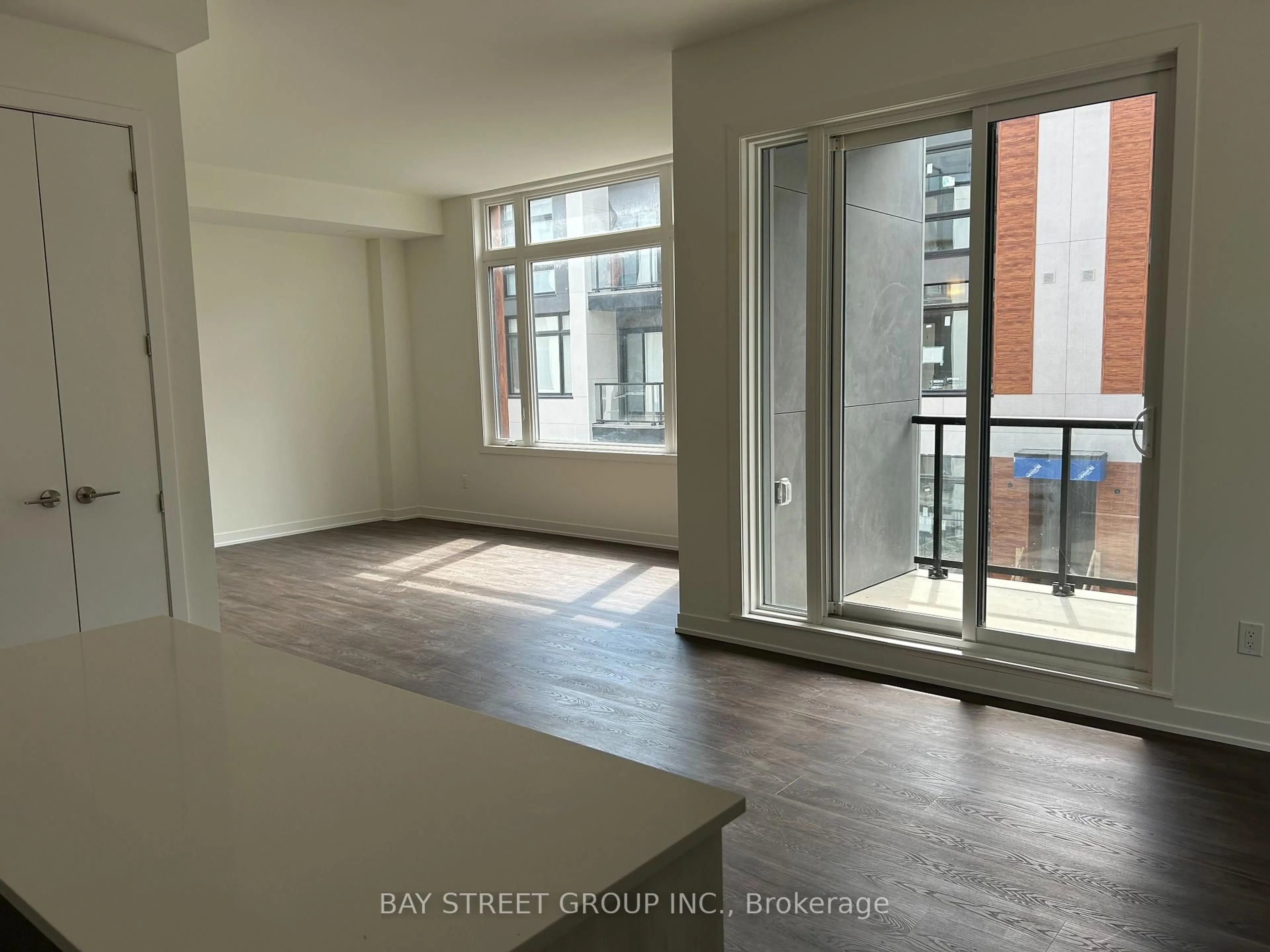 A pic of a room for 12 David Eyer Rd #1116, Richmond Hill Ontario L4S 0N4