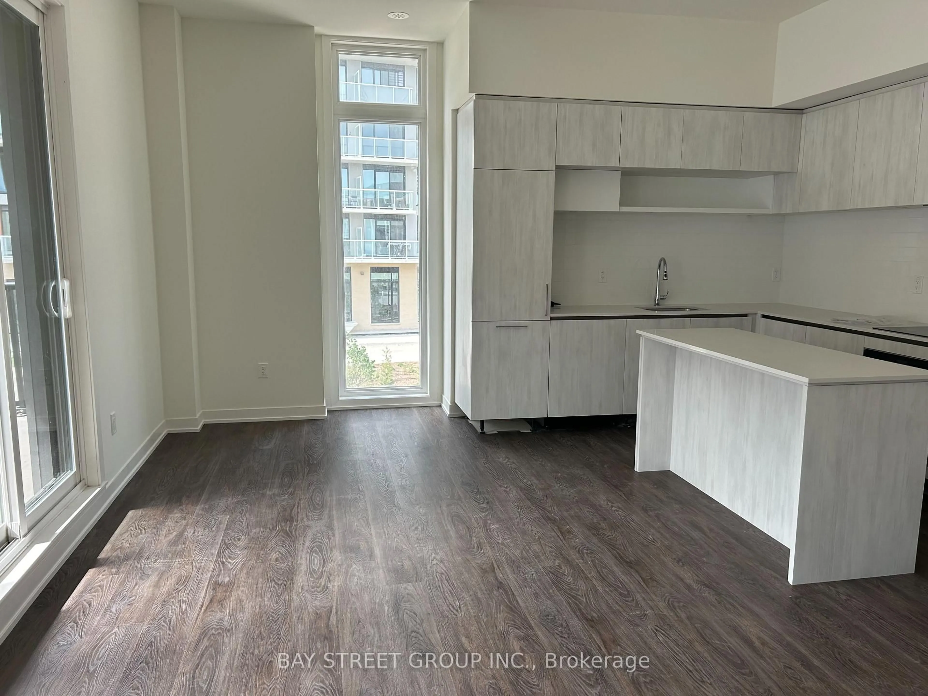A pic of a room for 12 David Eyer Rd #1116, Richmond Hill Ontario L4S 0N4