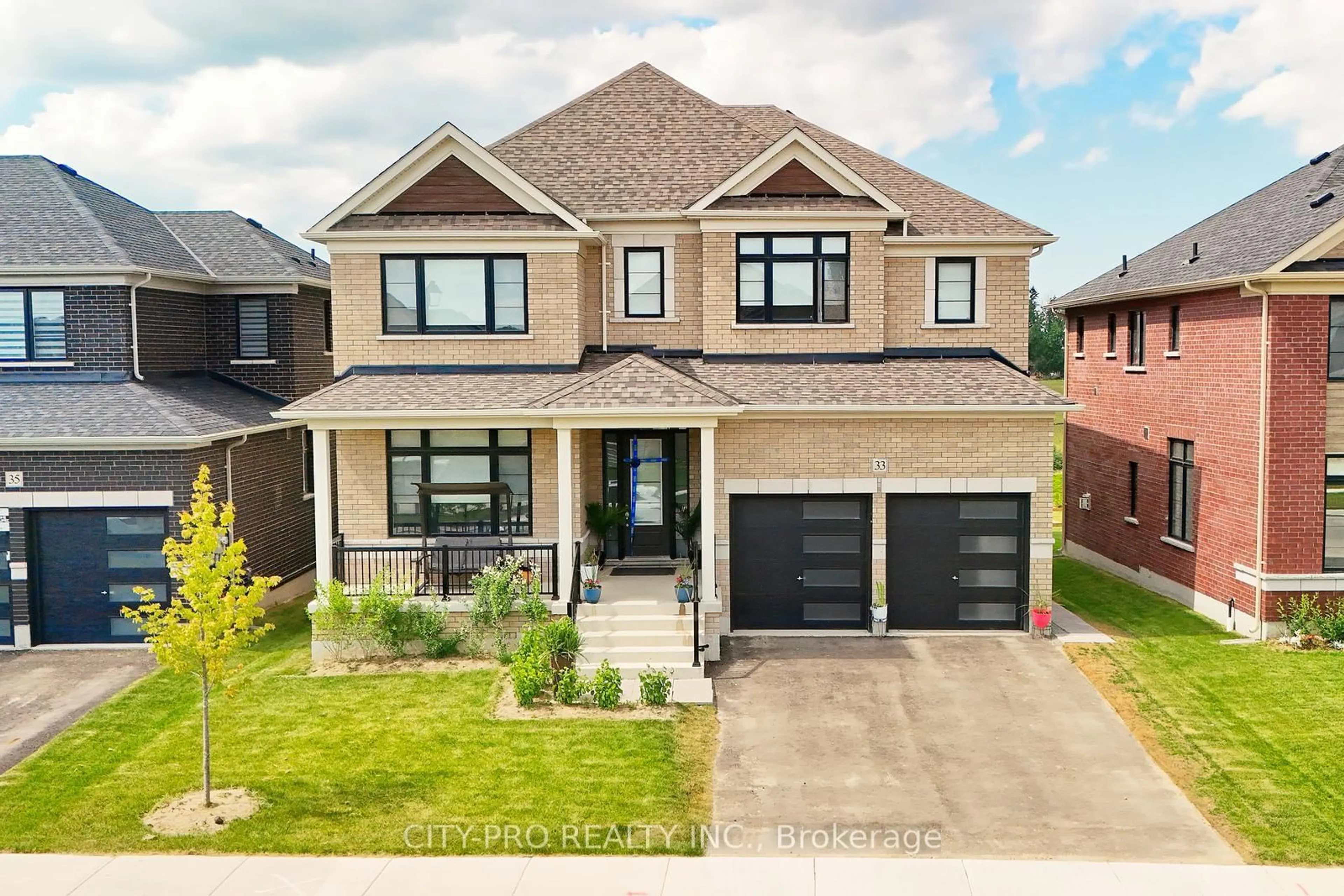 Home with brick exterior material, street for 33 Sparrow Way, Adjala-Tosorontio Ontario L0G 1W0