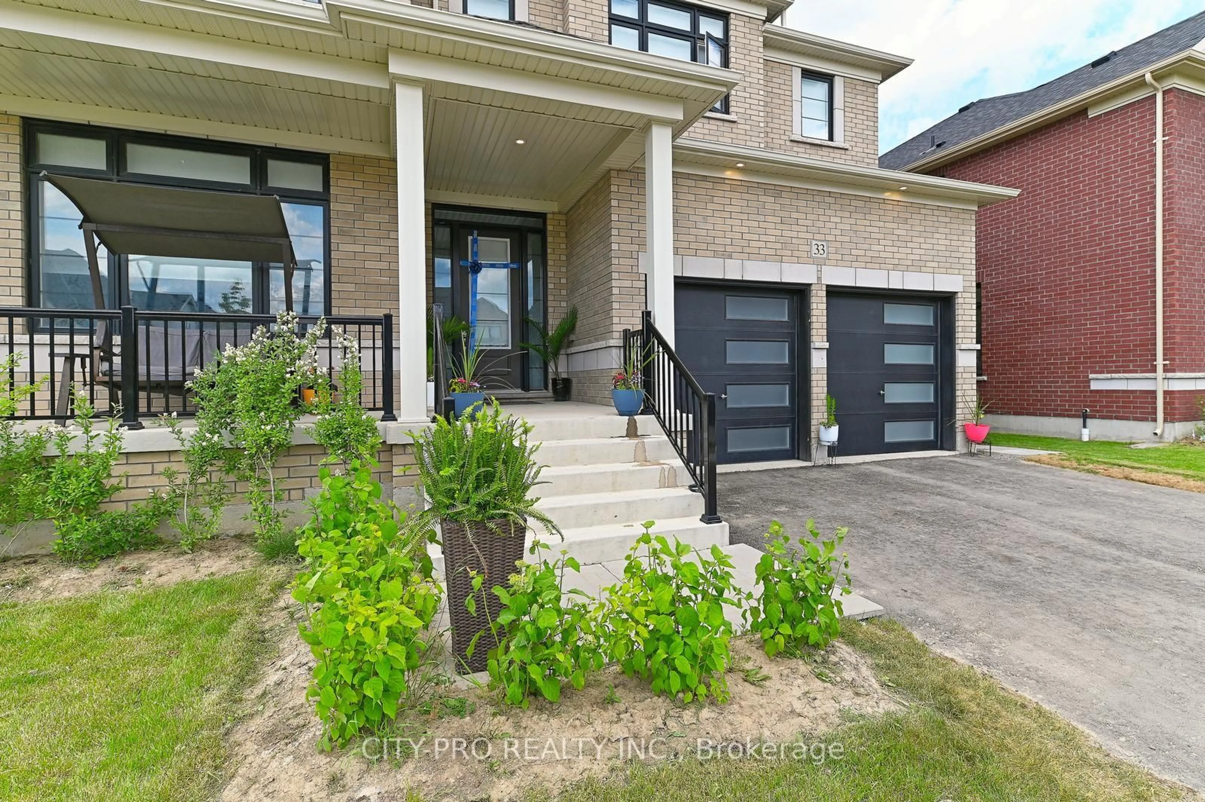 Home with brick exterior material, street for 33 Sparrow Way, Adjala-Tosorontio Ontario L0G 1W0
