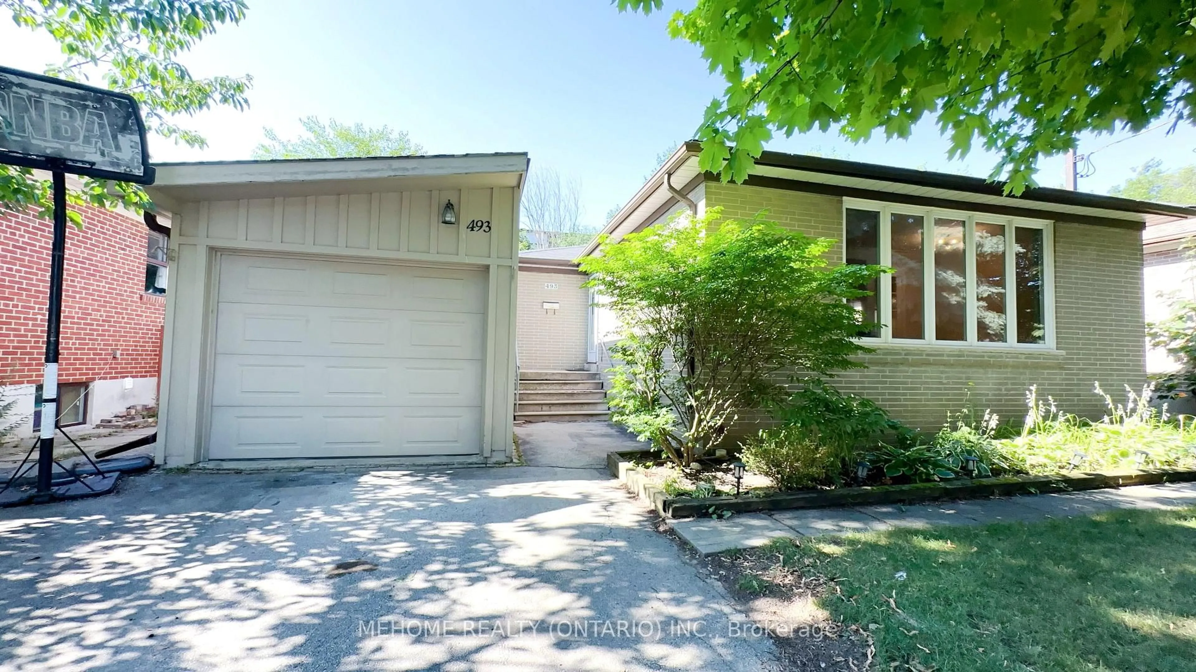 Unknown for 493 Lynett Cres, Richmond Hill Ontario L4C 2V8