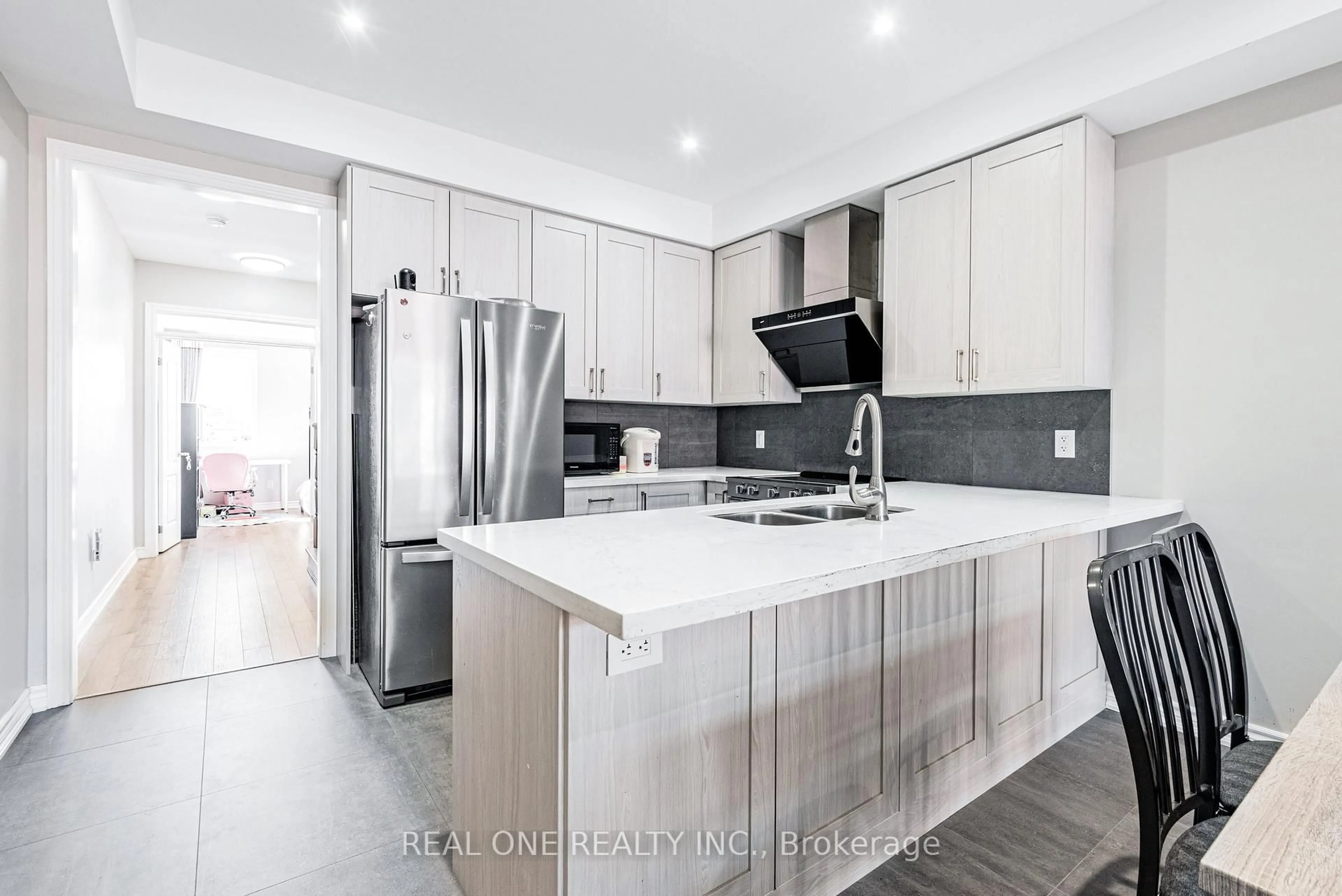 Open concept kitchen, unknown for 4798 16th Ave, Markham Ontario L6C 0V8