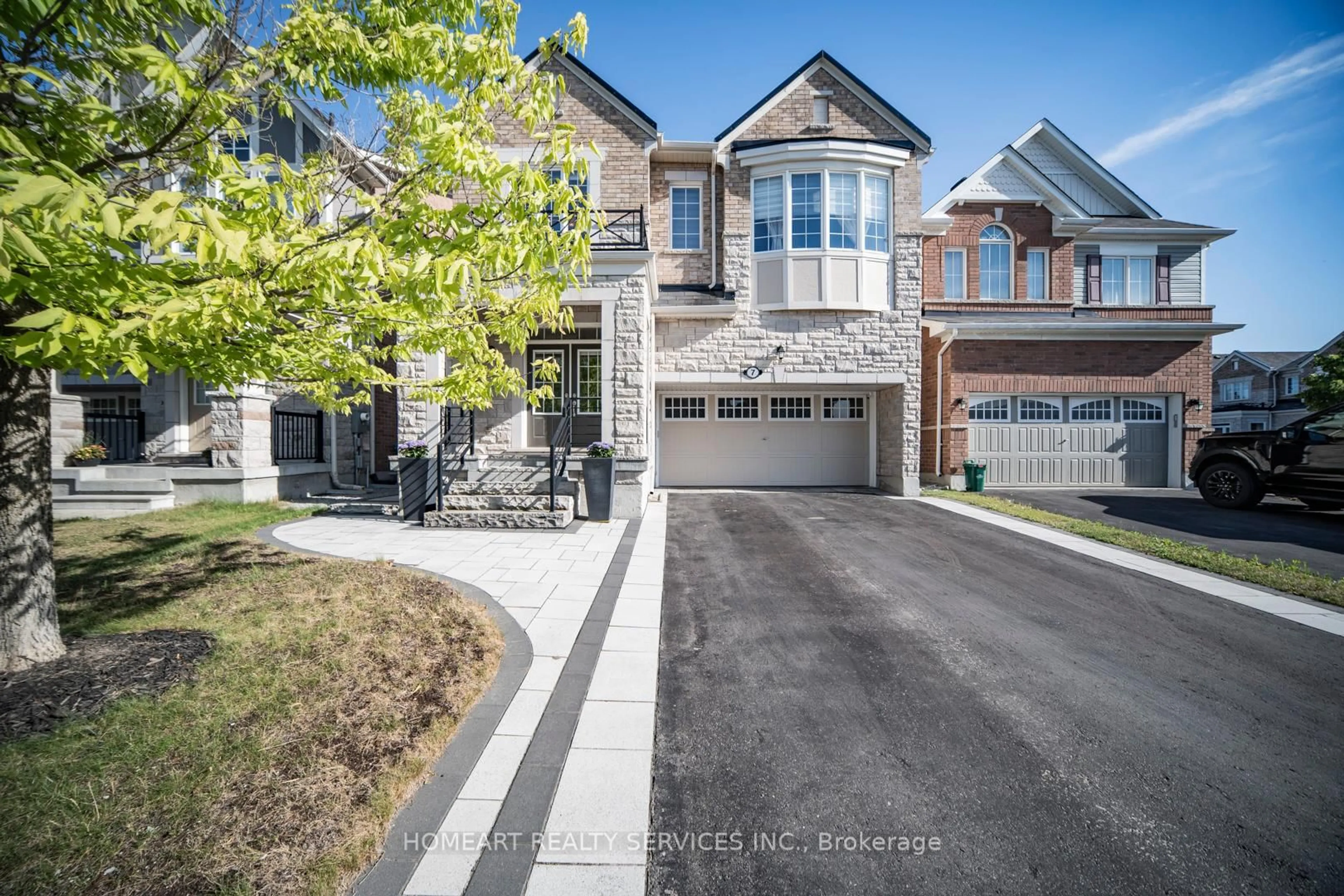 Home with brick exterior material, street for 7 Crockart Lane, Aurora Ontario L4G 0X9