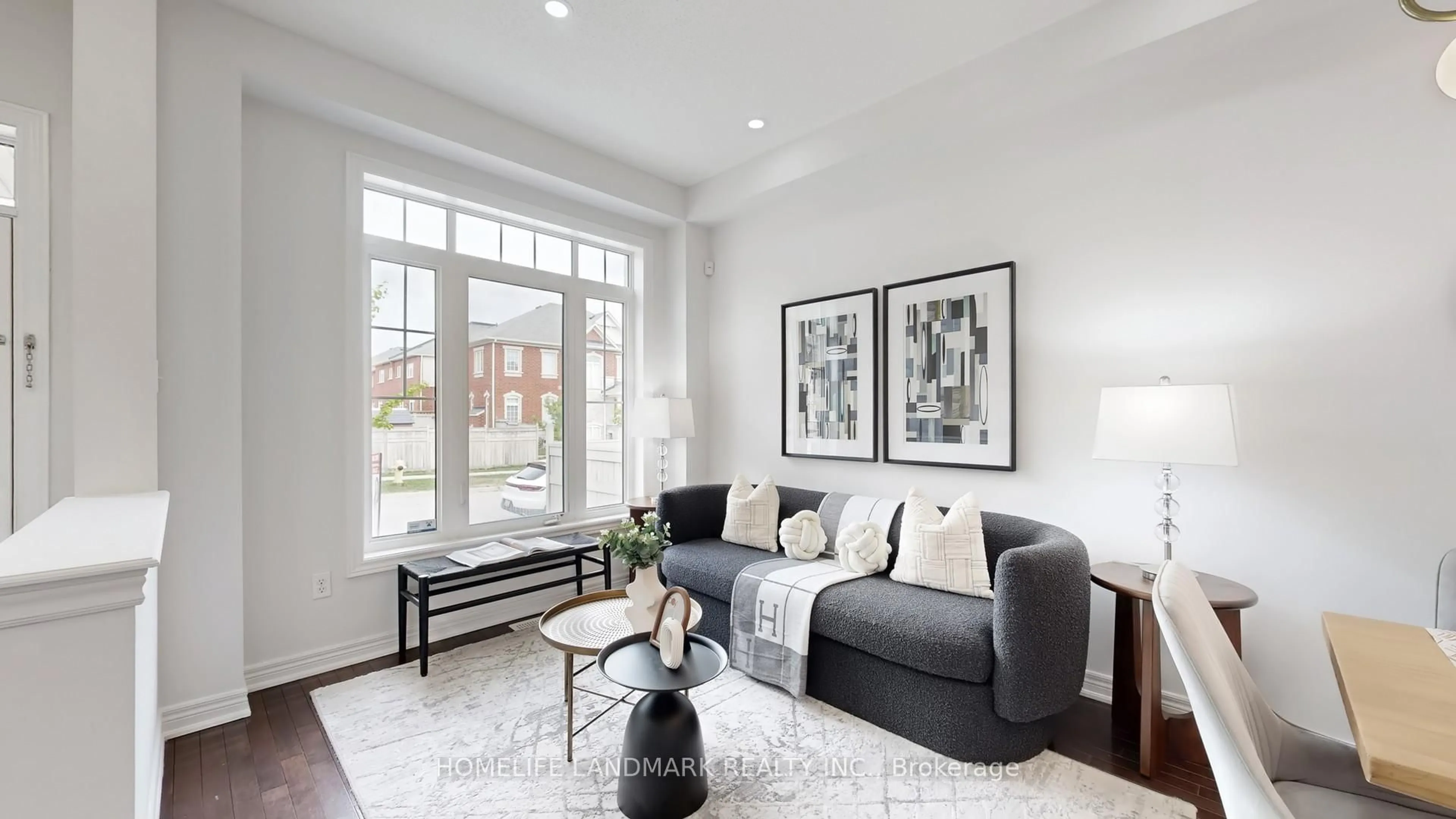 Living room with furniture, unknown for 16 Percy Stover Dr, Markham Ontario L6C 0V9