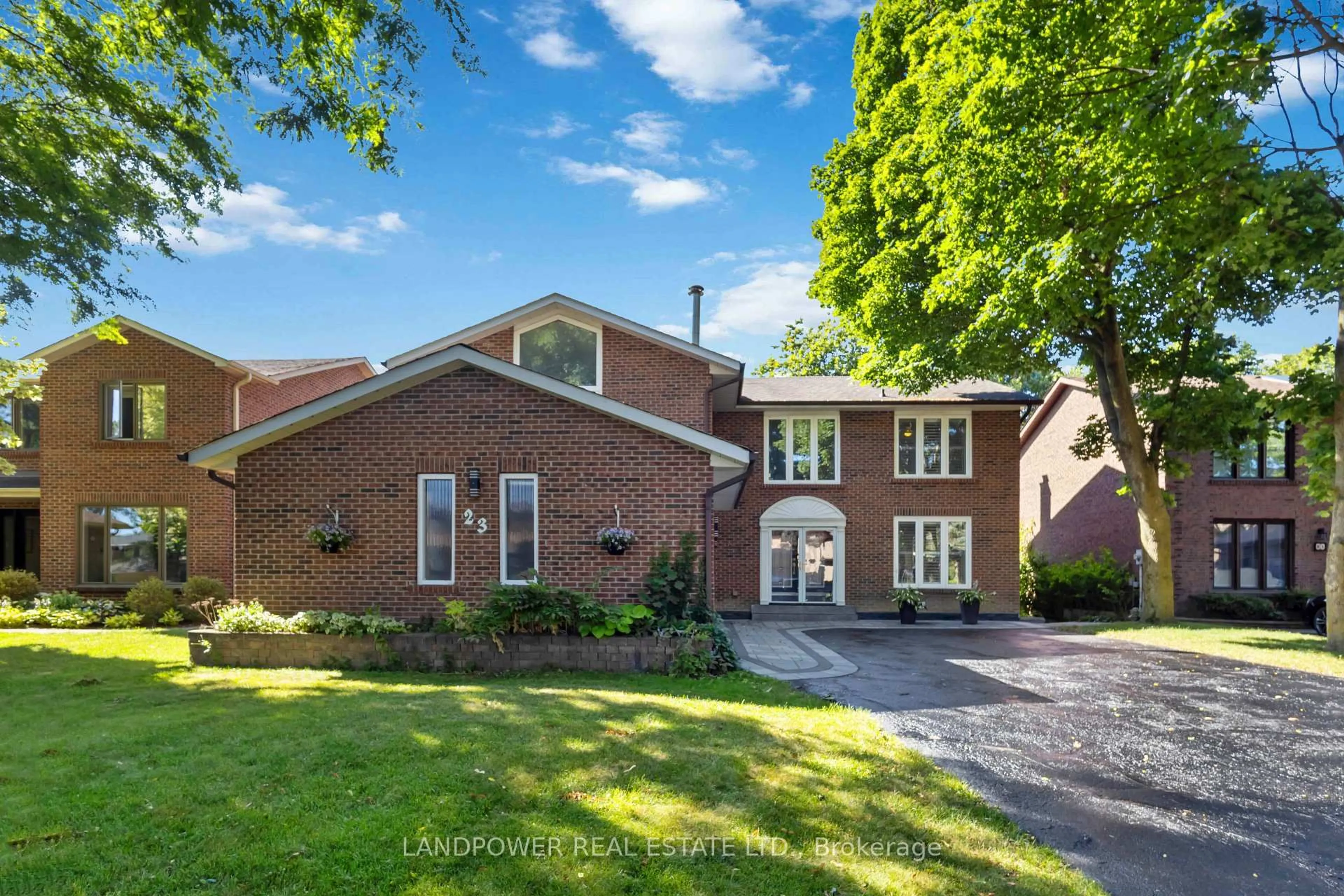 Home with brick exterior material, street for 23 Fry Crt, Markham Ontario L3P 4G9