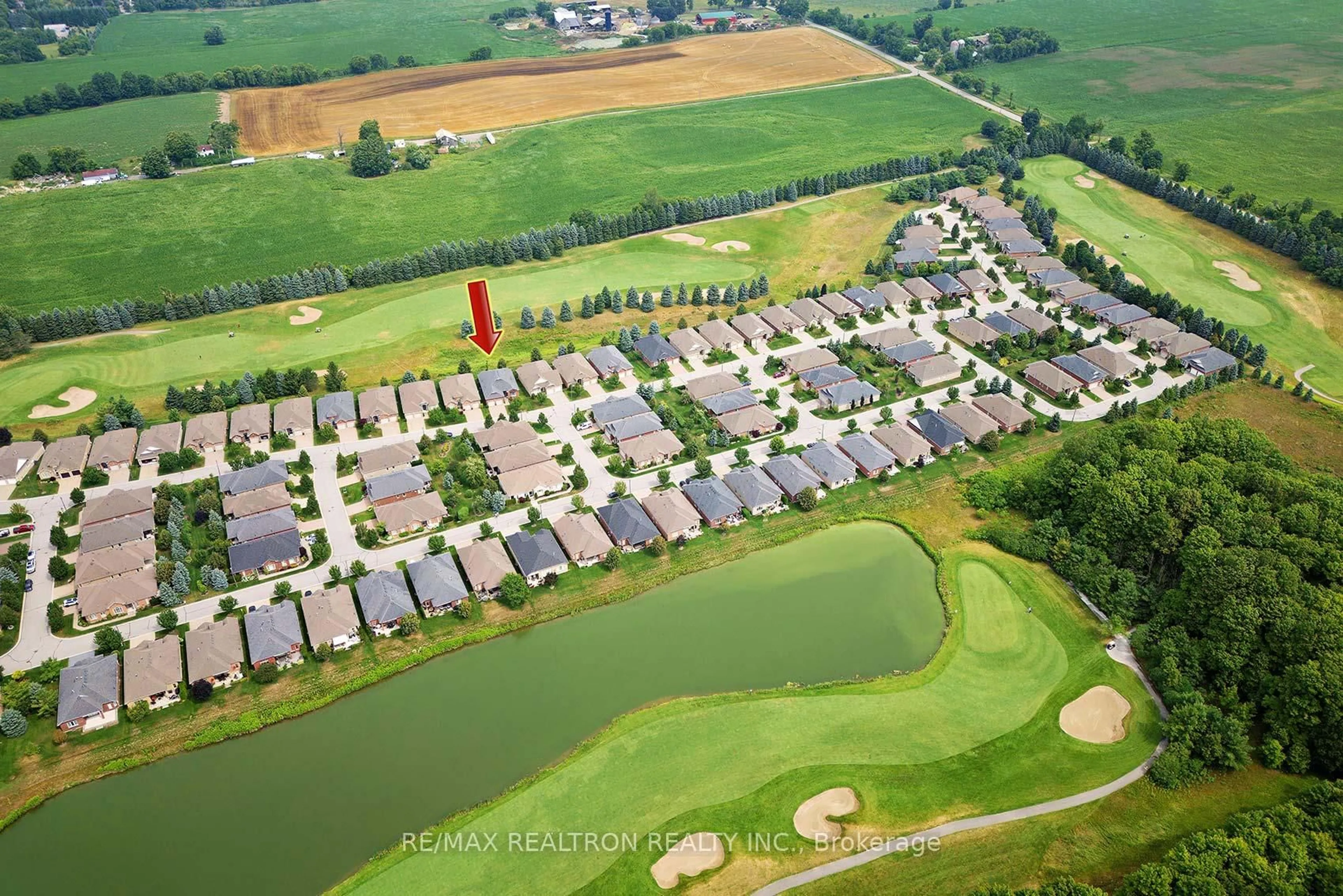 A pic from outside/outdoor area/front of a property/back of a property/a pic from drone, unknown for 119 Babe's Way, Whitchurch-Stouffville Ontario L4A 0K3