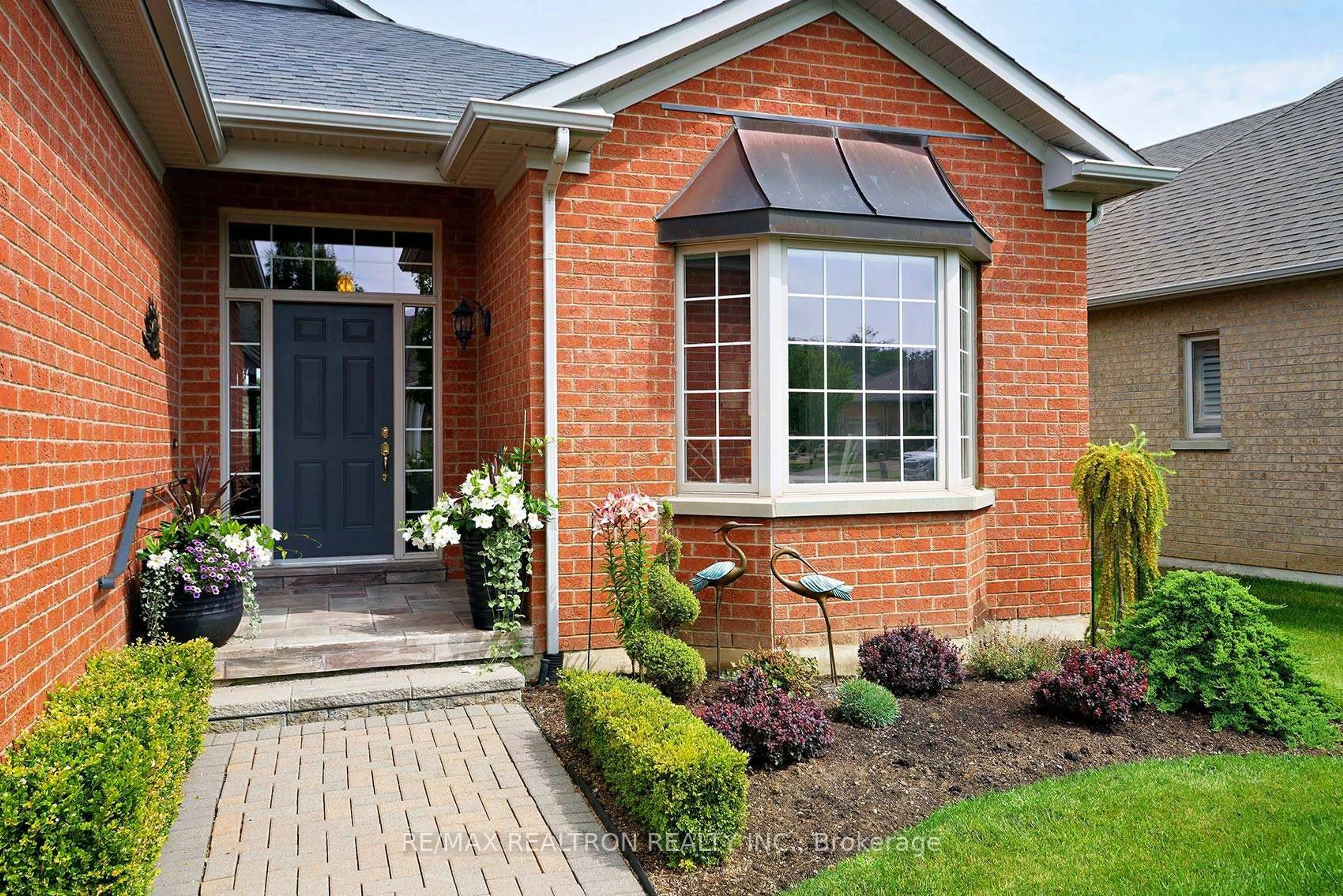 Home with brick exterior material, street for 119 Babe's Way, Whitchurch-Stouffville Ontario L4A 0K3