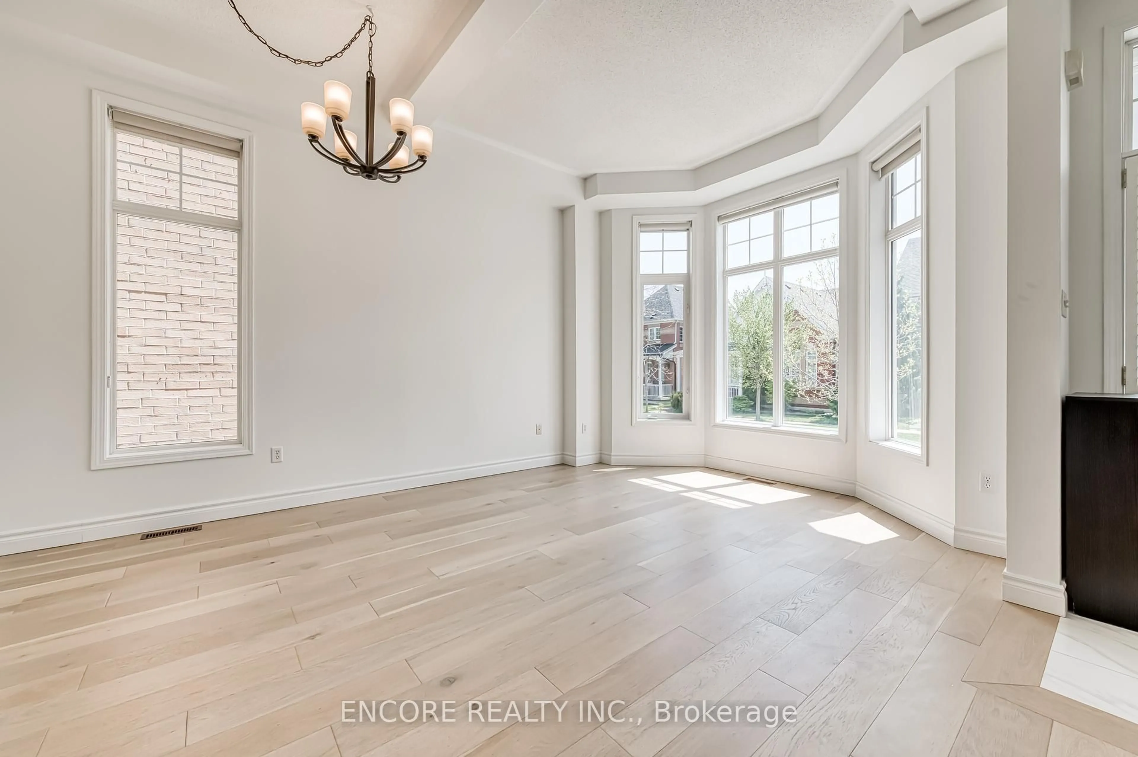 A pic of a room for 24 Spring Meadow Ave, Markham Ontario L6B 1B5