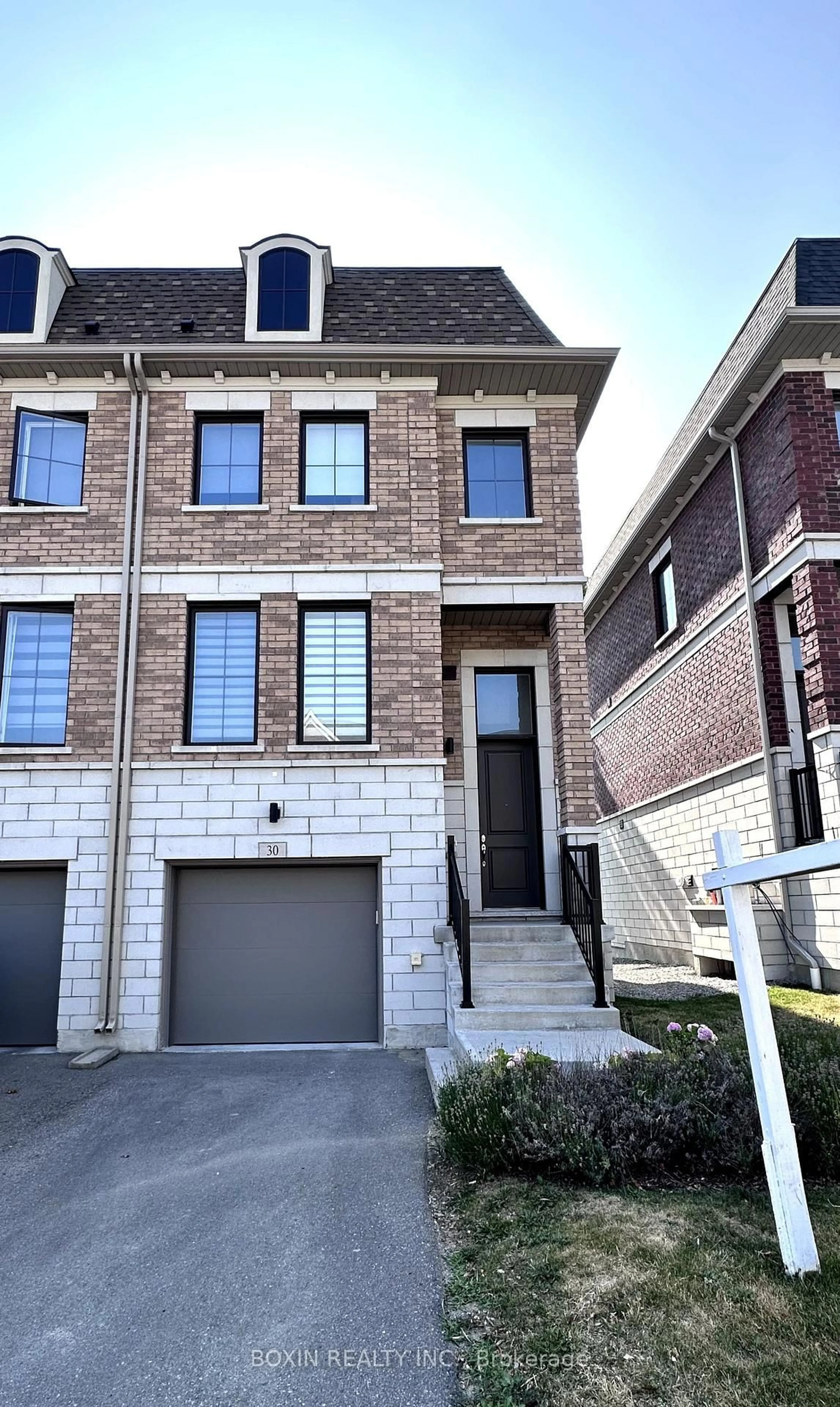 Home with brick exterior material, street for 30 Seacoasts Circ #34, Vaughan Ontario L6A 5B6